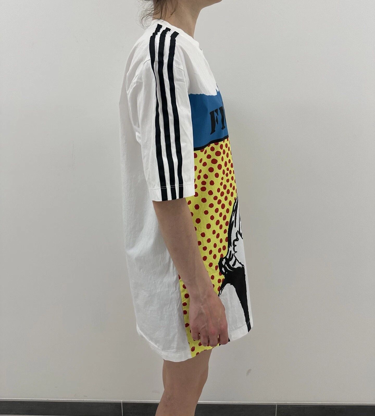 Adidas Adidas x Fiorucci Graphic Girls Kiss Pop Art Women’s T-Shirt Size L / US 10 / IT 46 - 9 Thumbnail