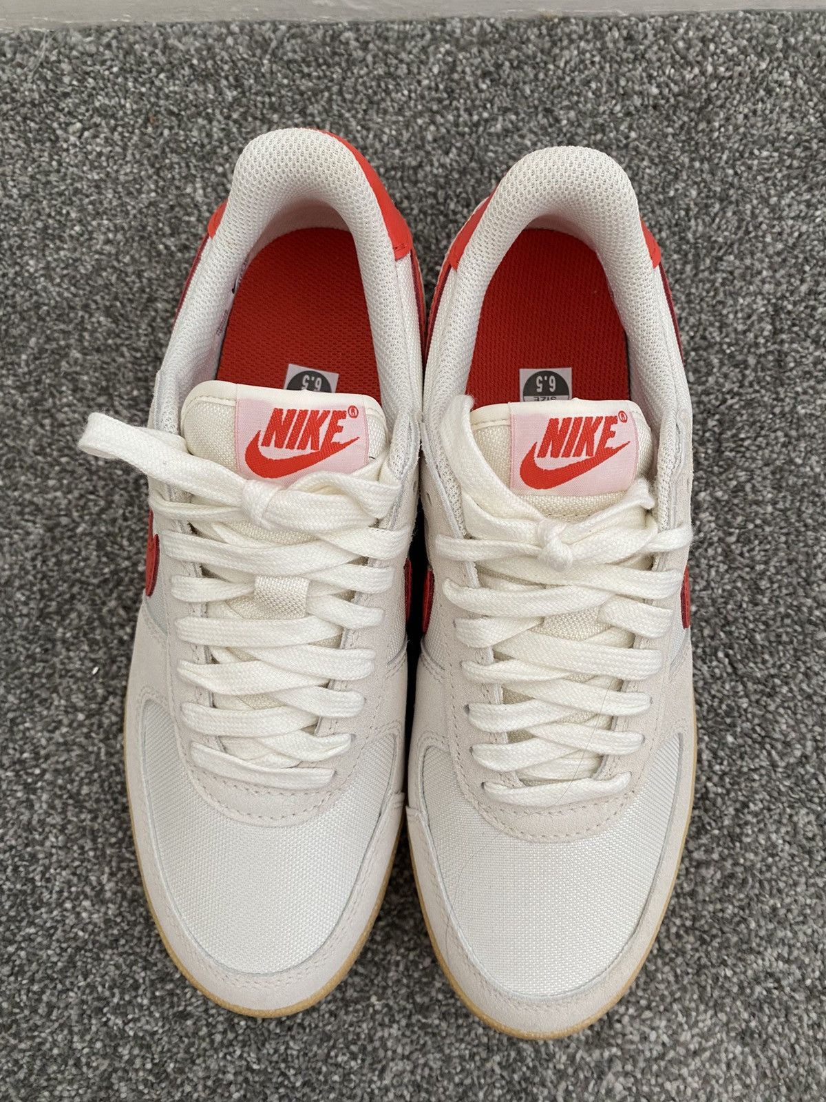 Nike Nike Field Size US 8.5 / IT 38.5 - 8 Thumbnail
