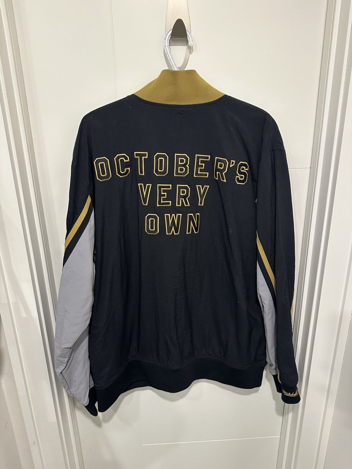 Mitchell & Ness × October's Very Own Mitchell & Ness x OVO Toronto Raptors Warmup Jacket Size US XL / EU 56 / 4 - 6 Thumbnail
