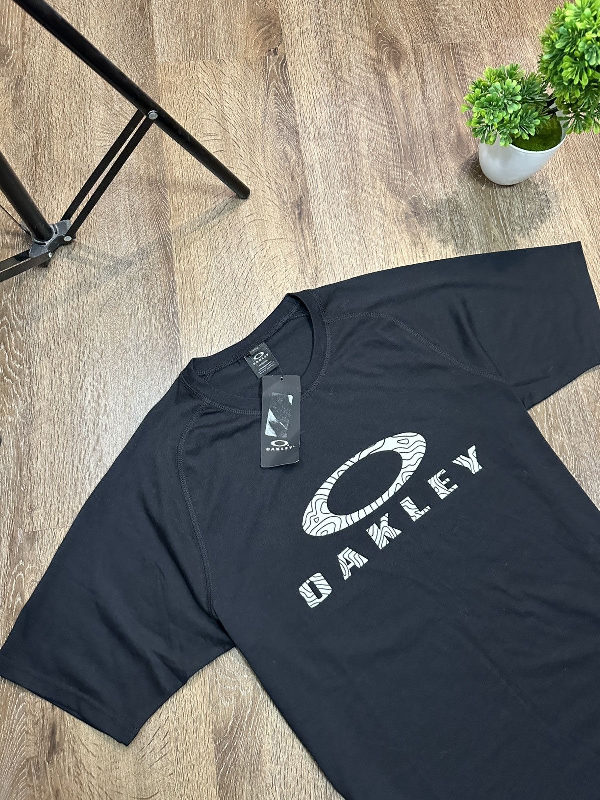 Oakley Oakley Hydrolix T-Shirt Big Logo Size US S / EU 44-46 / 1 - 2 Thumbnail