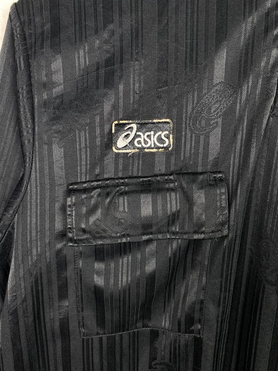 Asics vintage asics longsleeves referee jersey nice design Size US L / EU 52-54 / 3 - 3 Thumbnail