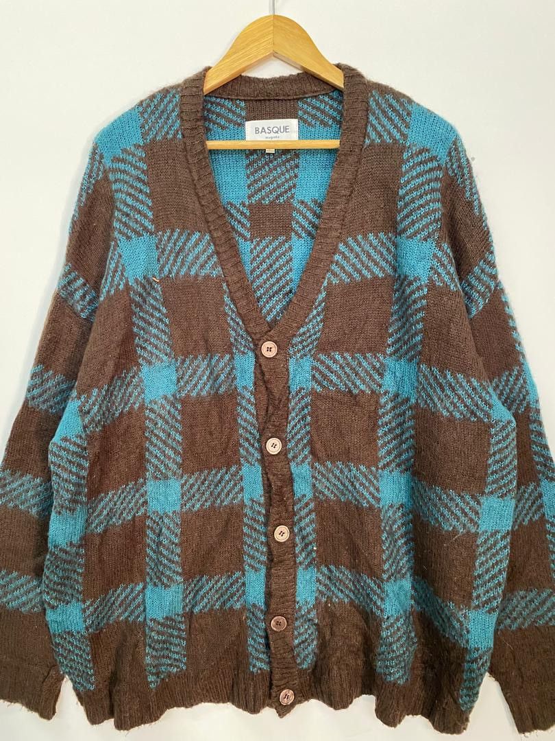 Japanese Brand Vintage Japanese Basque Magenta Cardigan Checked Knit Size US XXL / EU 58 / 5 - 2 Thumbnail