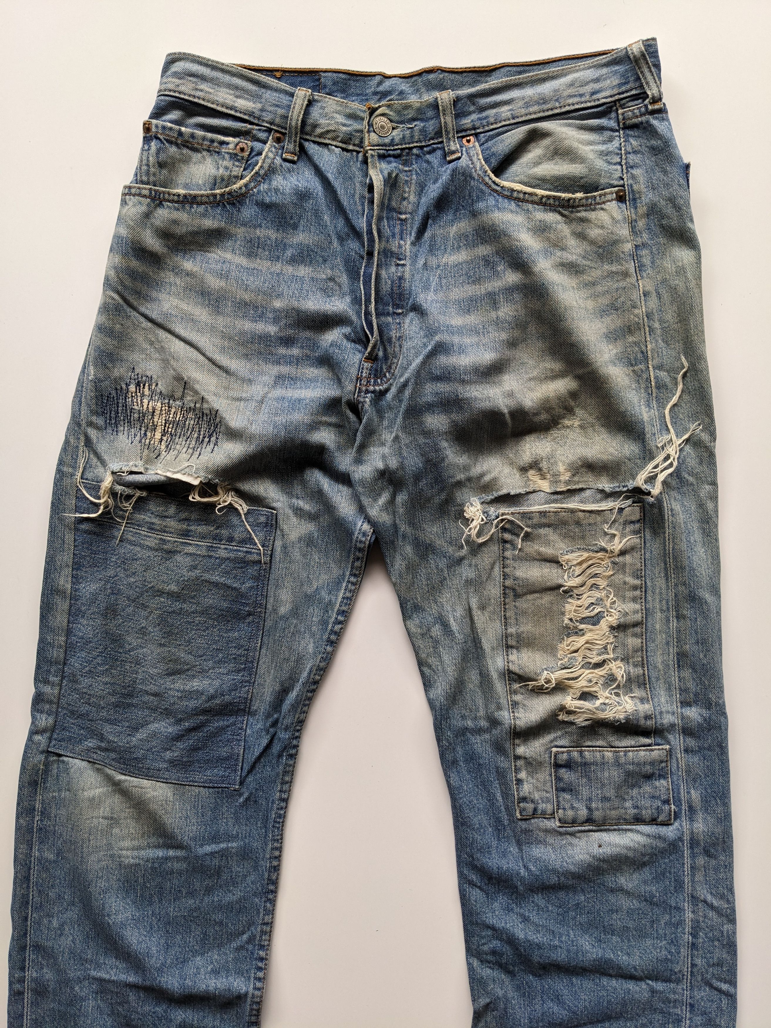 Levi's × Vintage Vintage Levi's 501 distressed patchwork jeans Size US 32 / EU 48 - 3 Thumbnail