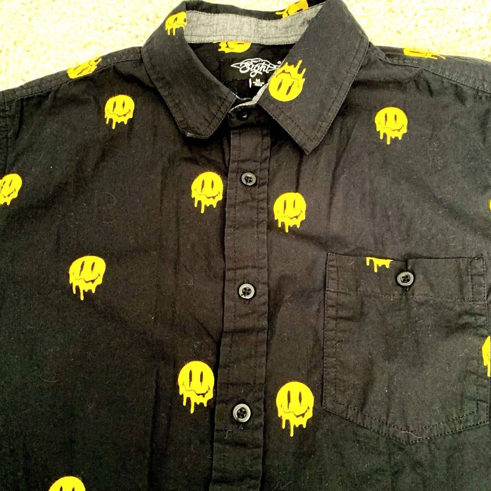 Vintage Eighty Eight Shirt Mens M Black Short Sleeve Button-Up Emoji Smiley Face Melting Size US M / EU 48-50 / 2 - 3 Thumbnail