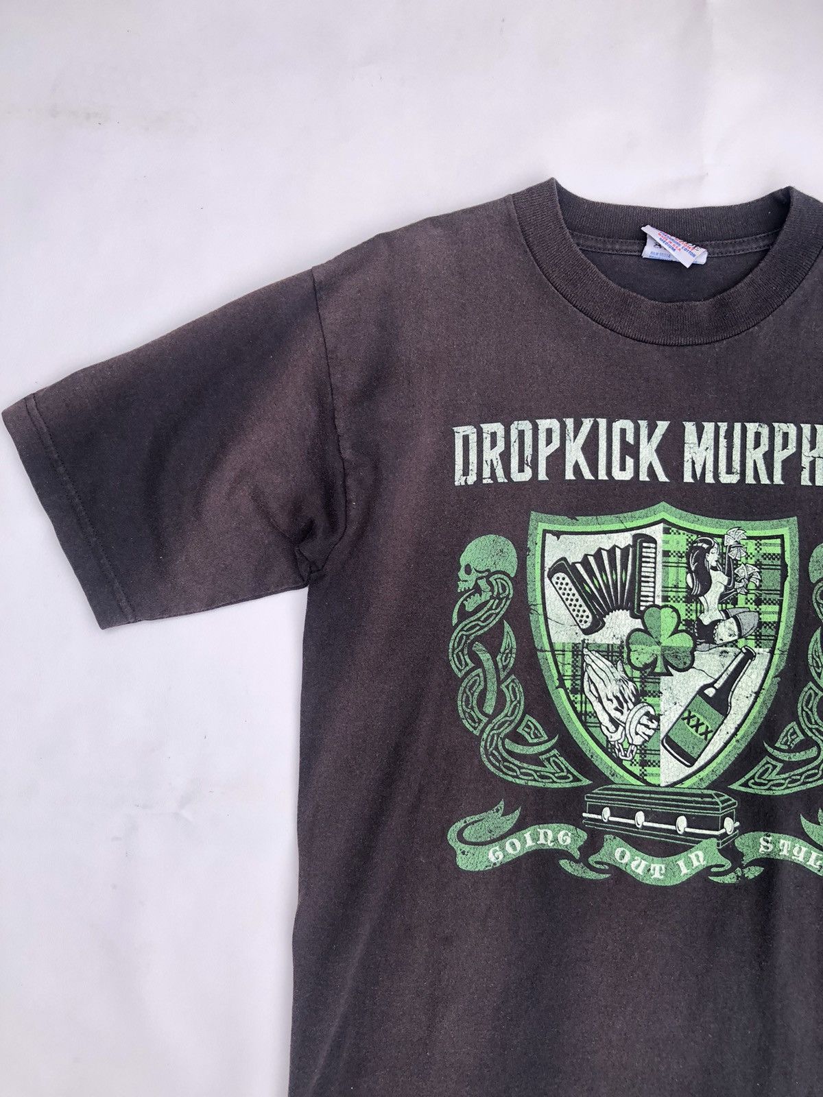 Band Tees Dropkick Murphys Summer Tour 2011 Tshirt Tee Size US M / EU 48-50 / 2 - 4 Thumbnail