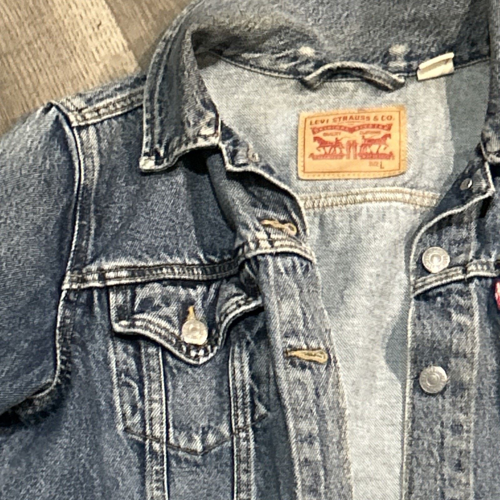 Levi's Levis Jean Jacket Women’s Large Raw Hem Lace Up Sleeves Size L / US 10 / IT 46 - 3 Thumbnail