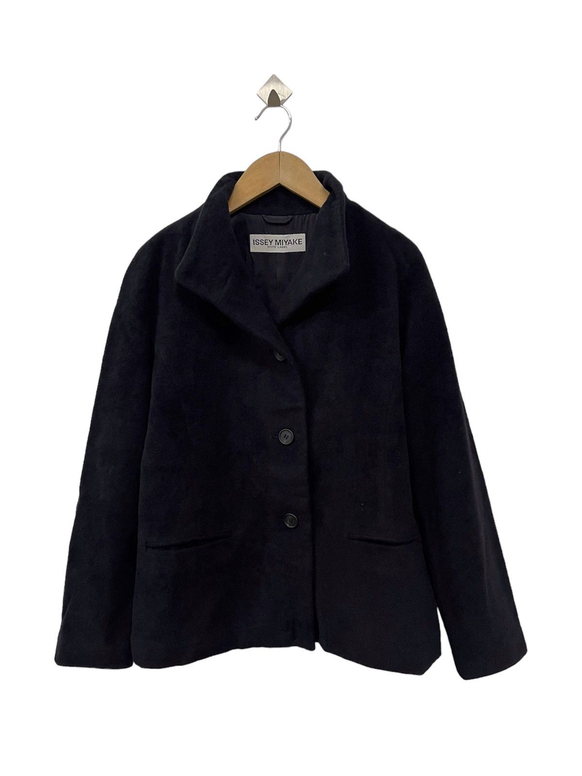 Issey Miyake Angora Wool Issey Miyake White Label Jacket Size M / US 6-8 / IT 42-44 - 1 Thumbnail