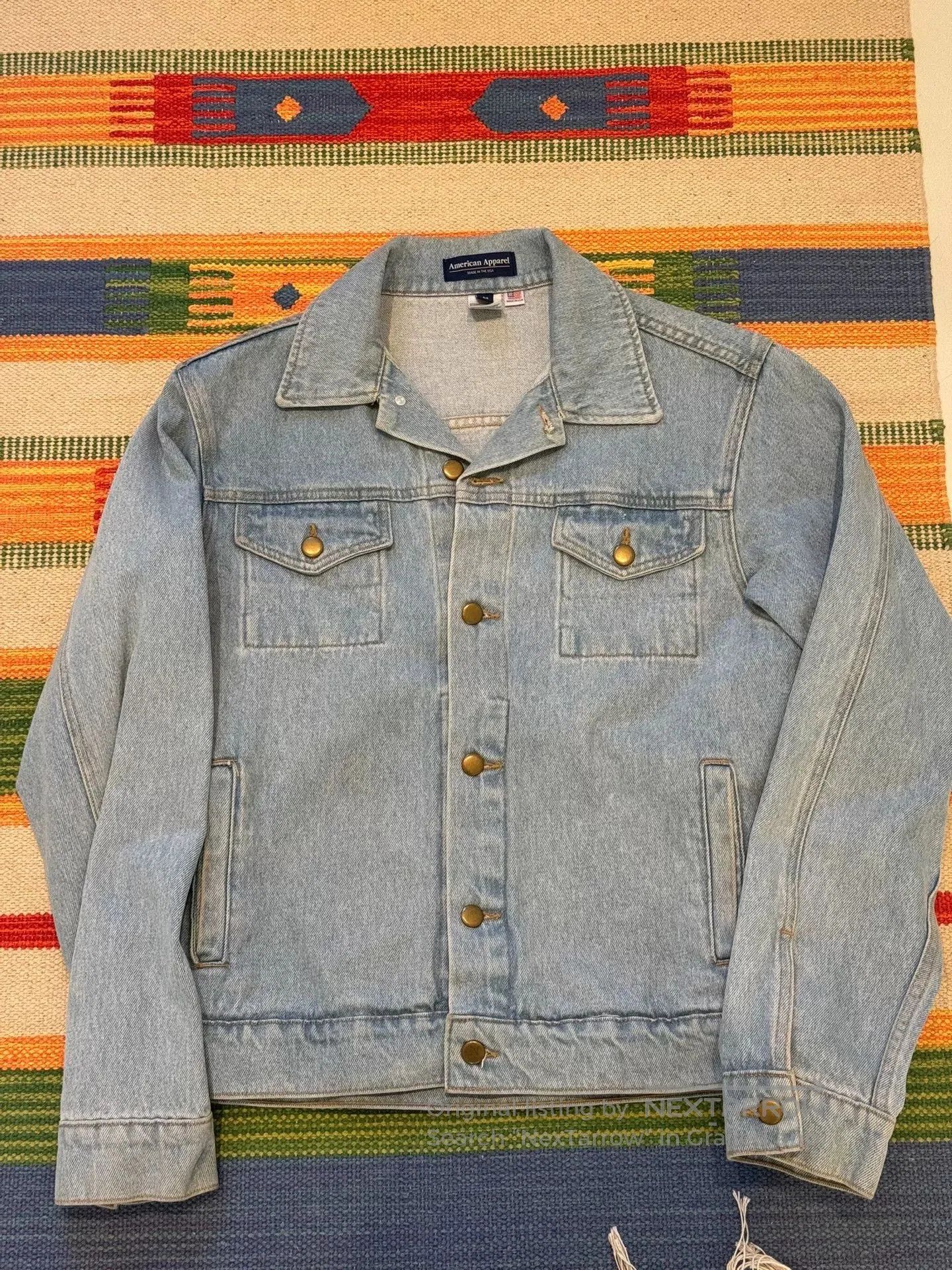 American Apparel american apparel denim jacket in light blue. Size US M / EU 48-50 / 2 - 1 Thumbnail