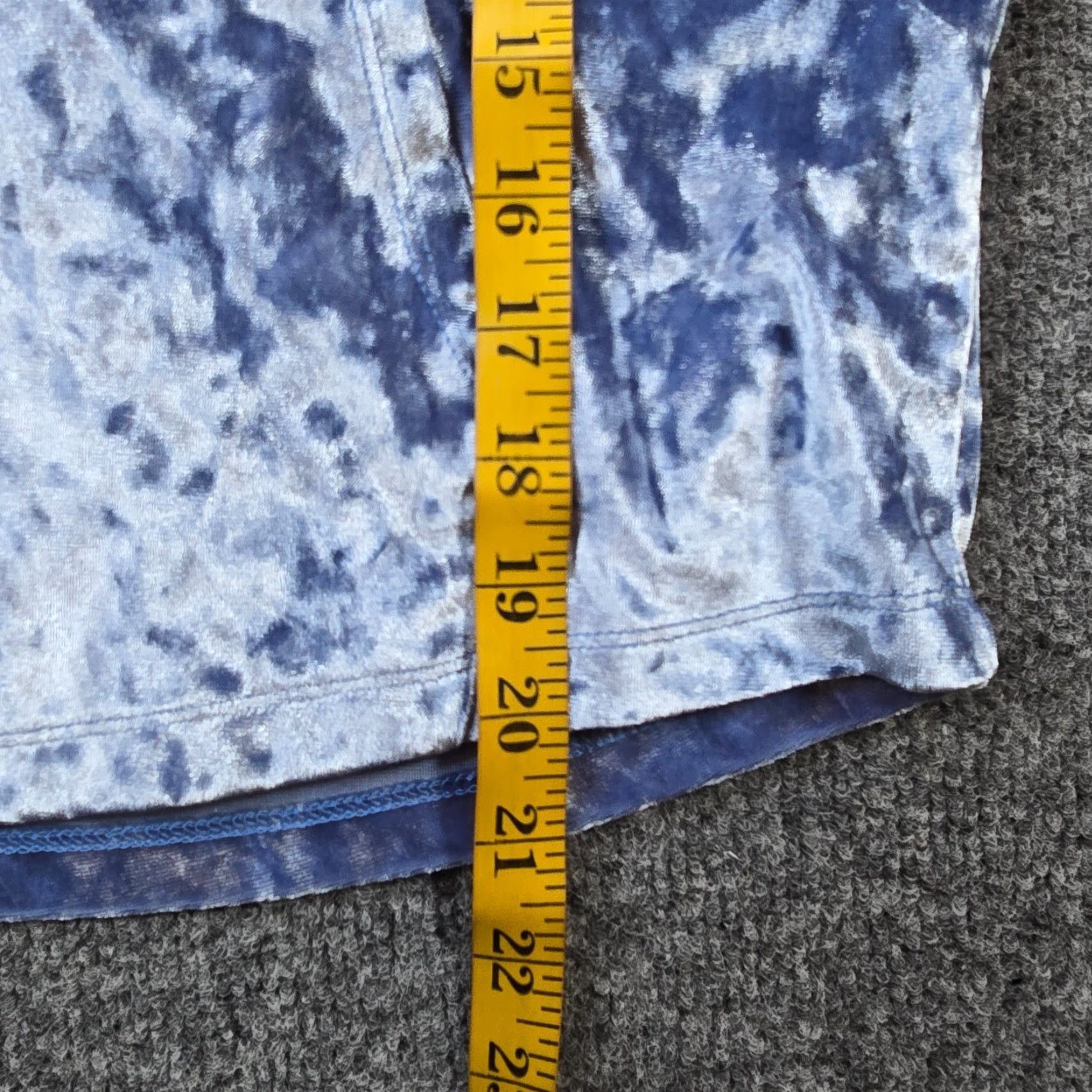 Spyder Spyder Womens XL Blue Velour Hoodie Pockets Sweatshirt Sweatshirt Athletic Lounge Shirt Hoodie Women XL Blue Velour Spyder Logo Pockets Classic 90s? Size XL / US 12-14 / IT 48-50 - 7 Thumbnail