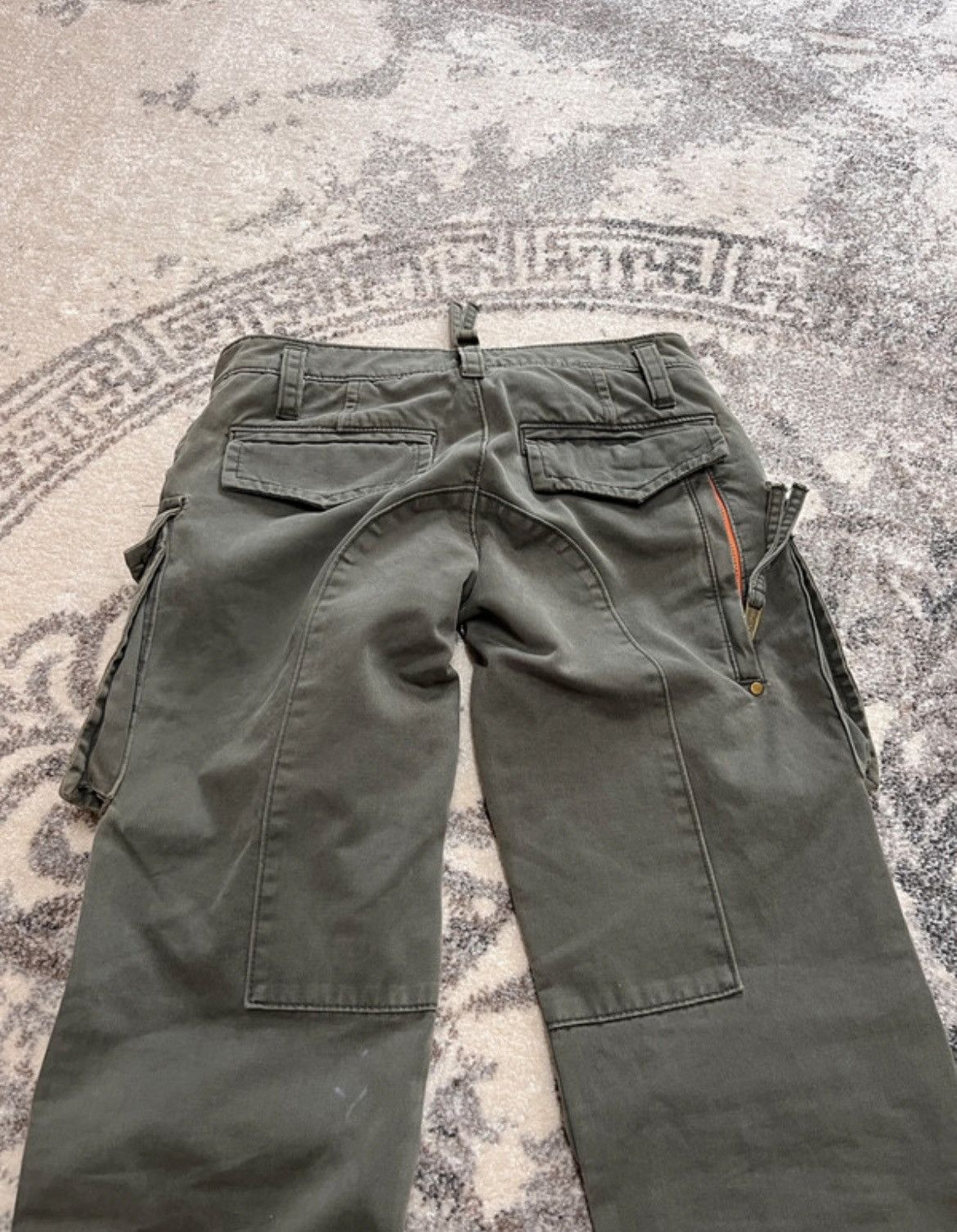 Dsquared2 Dsquared2 multipocket cargo pants streetwear fashion italy Size US 30 / EU 46 - 8 Thumbnail