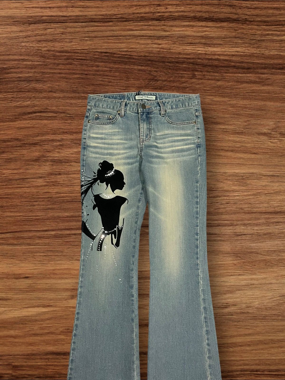 Japanese Brand Vintage Japanese Brand Customised Elegant Women Flare Jeans Size 28" / US 6 / IT 42 - 3 Thumbnail