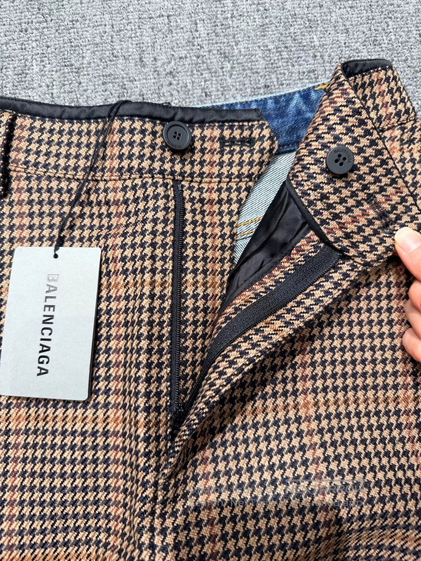 Balenciaga Balenciaga Women's Spliced Skirt. Size 33" - 4 Thumbnail