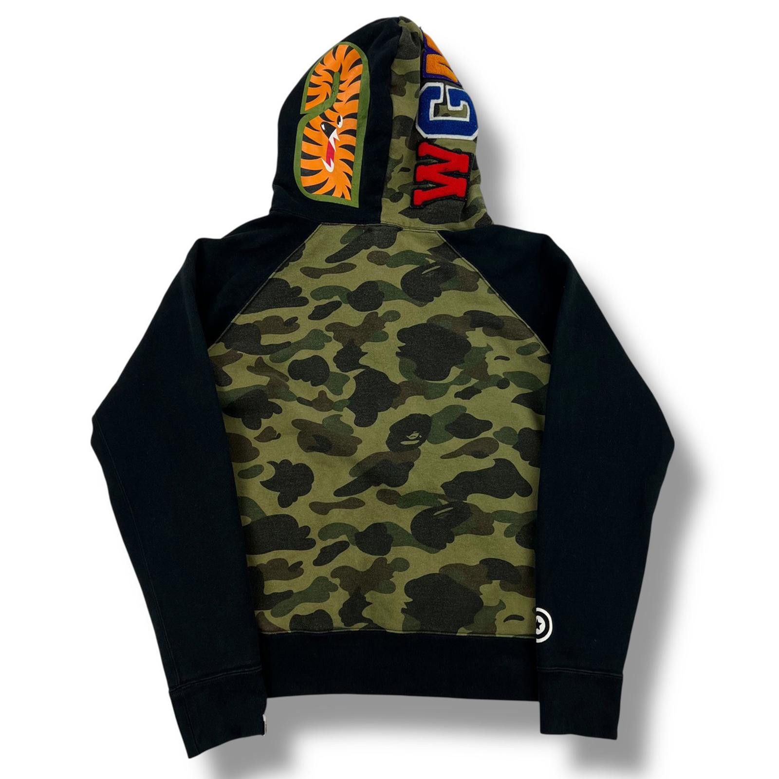Bape Bape Shark 1/4 Zip Hoodie Size US S / EU 44-46 / 1 - 3 Thumbnail