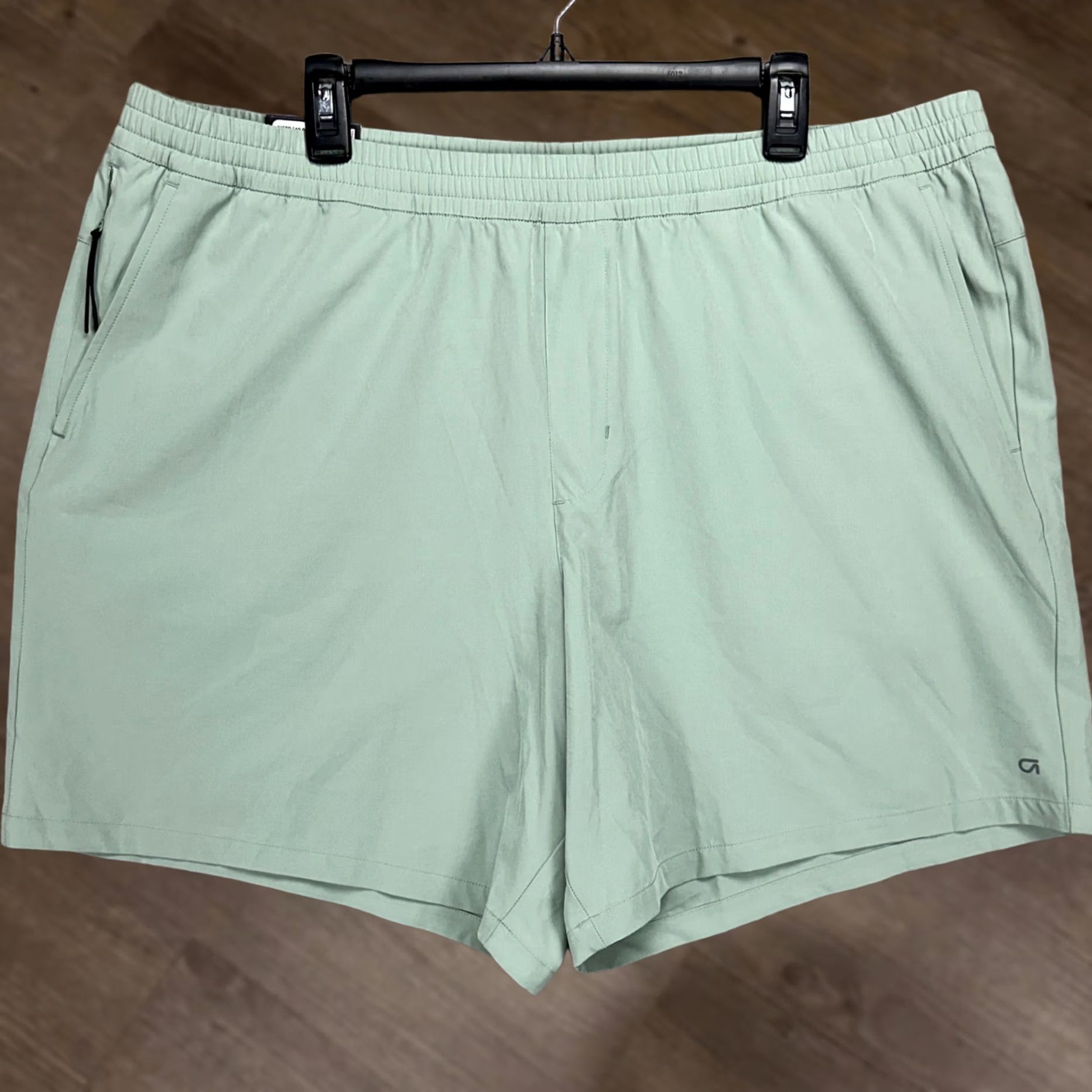 Vintage GapFit Mens Movement Shorts 2XL Green Athletic Drawstring Stretch Wicking NEW Size US 39 - 1 Thumbnail