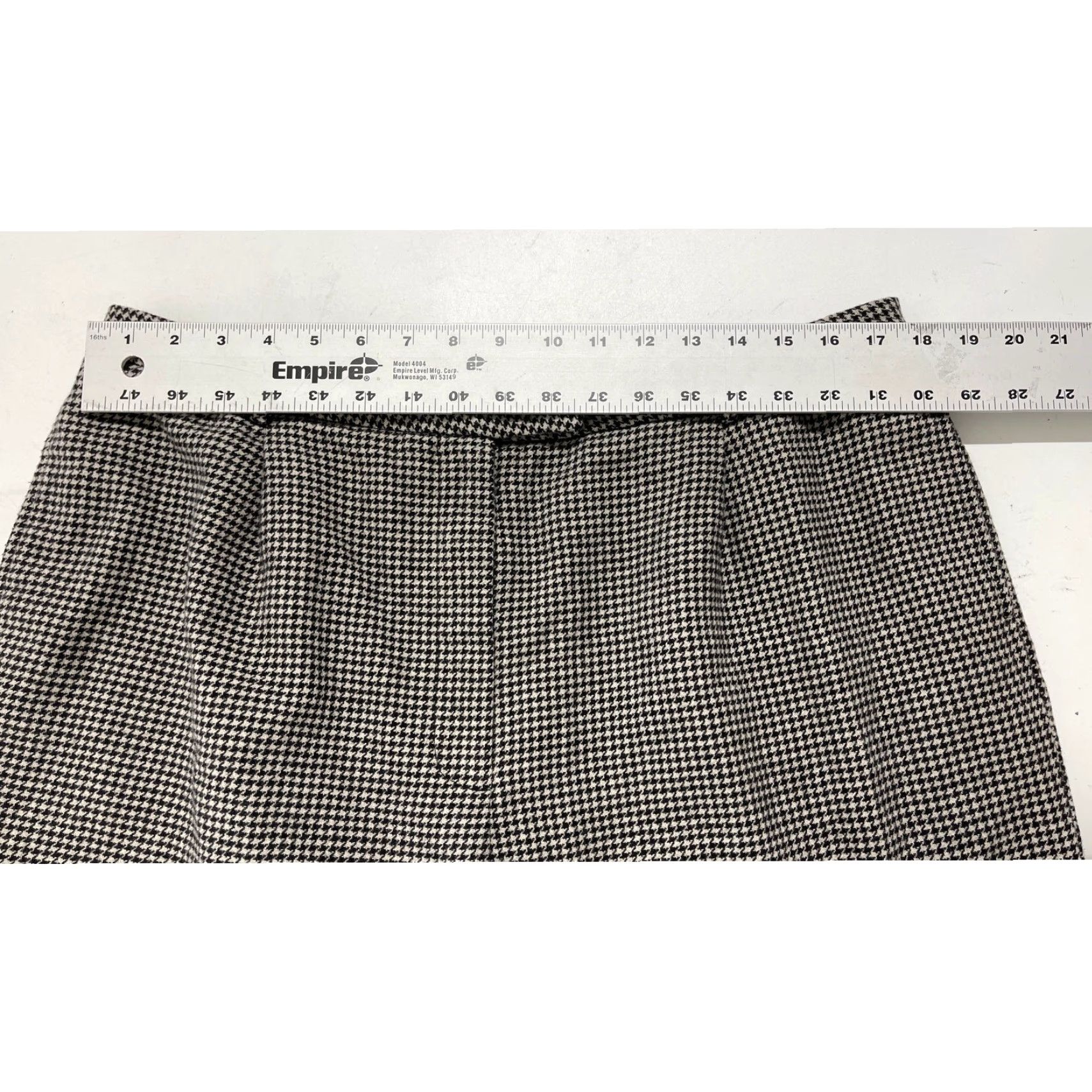 Eddie Bauer VINTAGE Eddie Bauer Wide Leg Trousers Pants Plus 18 Wool Blend Houndstooth Black Beige Tan Pattern Womens Size 24" / US 00 / IT 34 - 4 Thumbnail