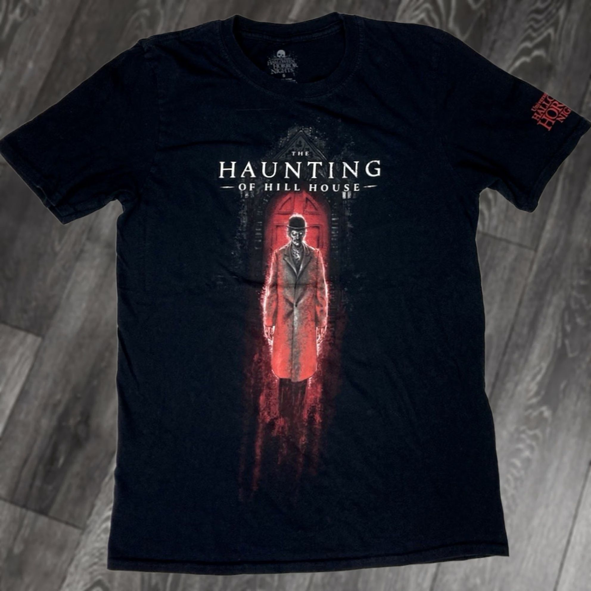 Vintage VINTAGE Universal Studios Halloween Horror Nights The Haunting T-shirt Women Small Size S / US 4 / IT 40 - 1 Thumbnail