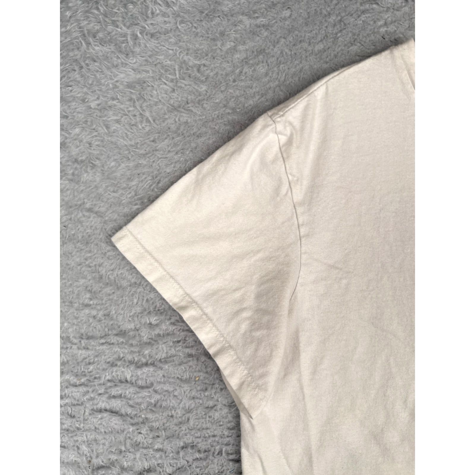 Patagonia Patagonia Shirt Adult Medium White Short Sleeve Crew Neck Cotton Crop Distressed Cropped Shirt Womens Classic Outdoor 90s? Size M / US 6-8 / IT 42-44 - 3 Thumbnail