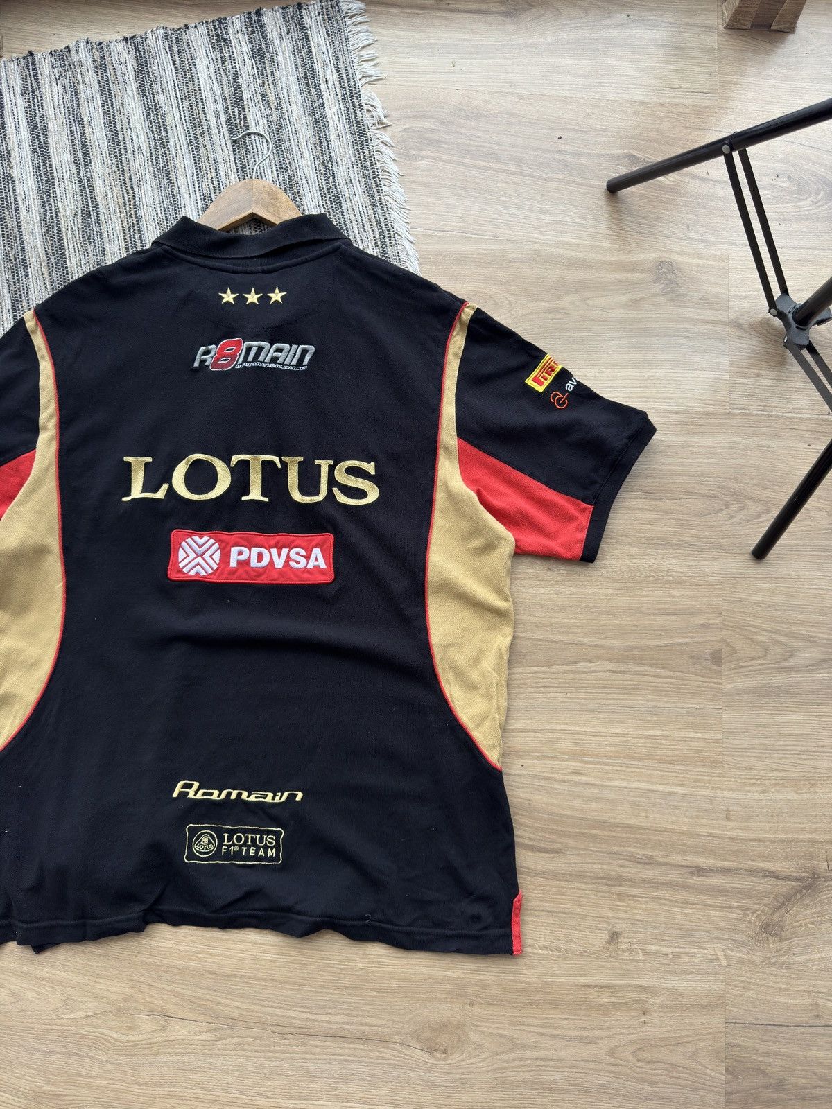 Fox Racing Lotus Racing Formula 1 Team Renault Racing Official Product Size US XXL / EU 58 / 5 - 15 Thumbnail