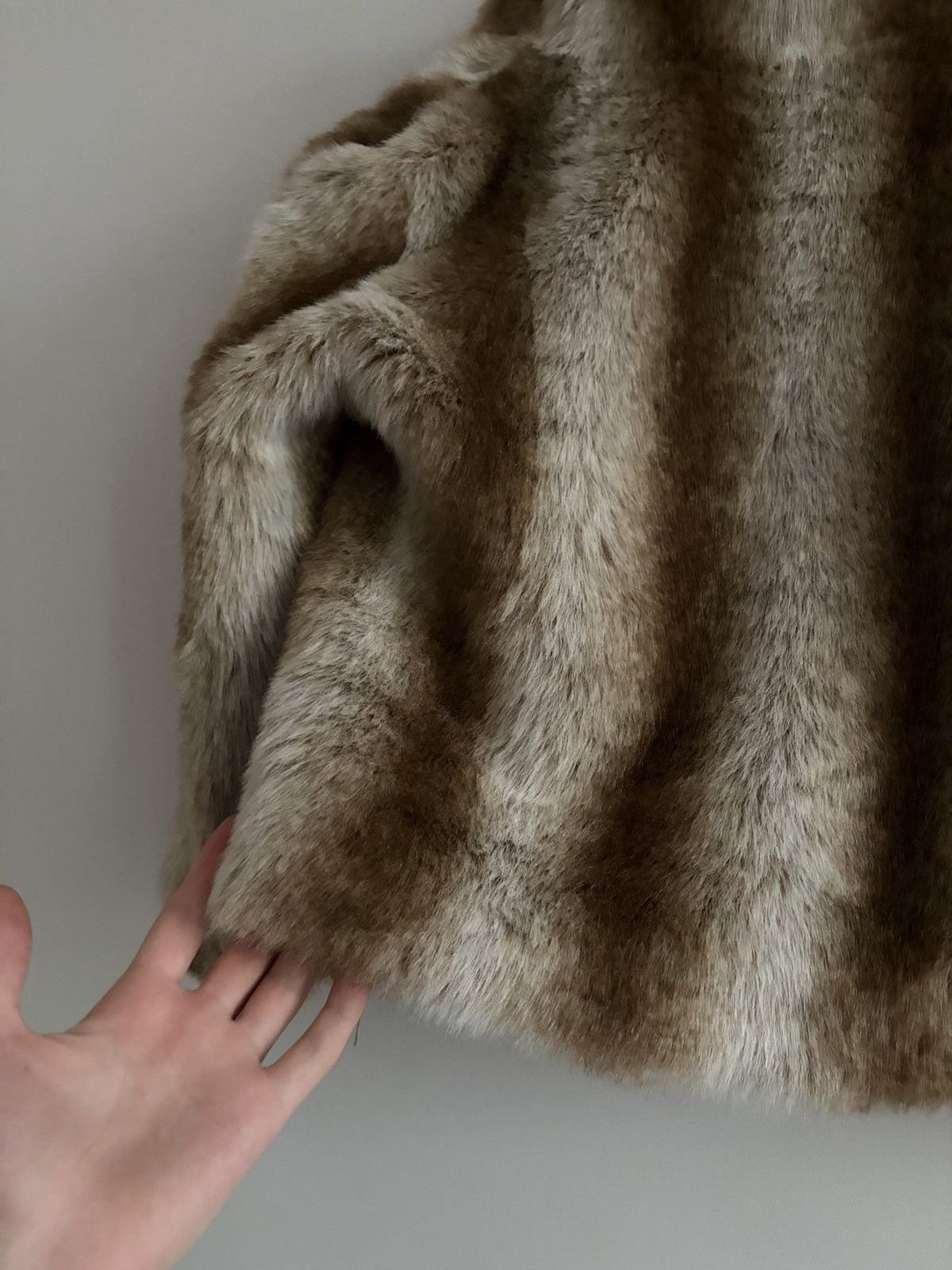 Vintage Vintage Cropped Faux Fur Coat with Short Sleeves Size S / US 4 / IT 40 - 6 Thumbnail