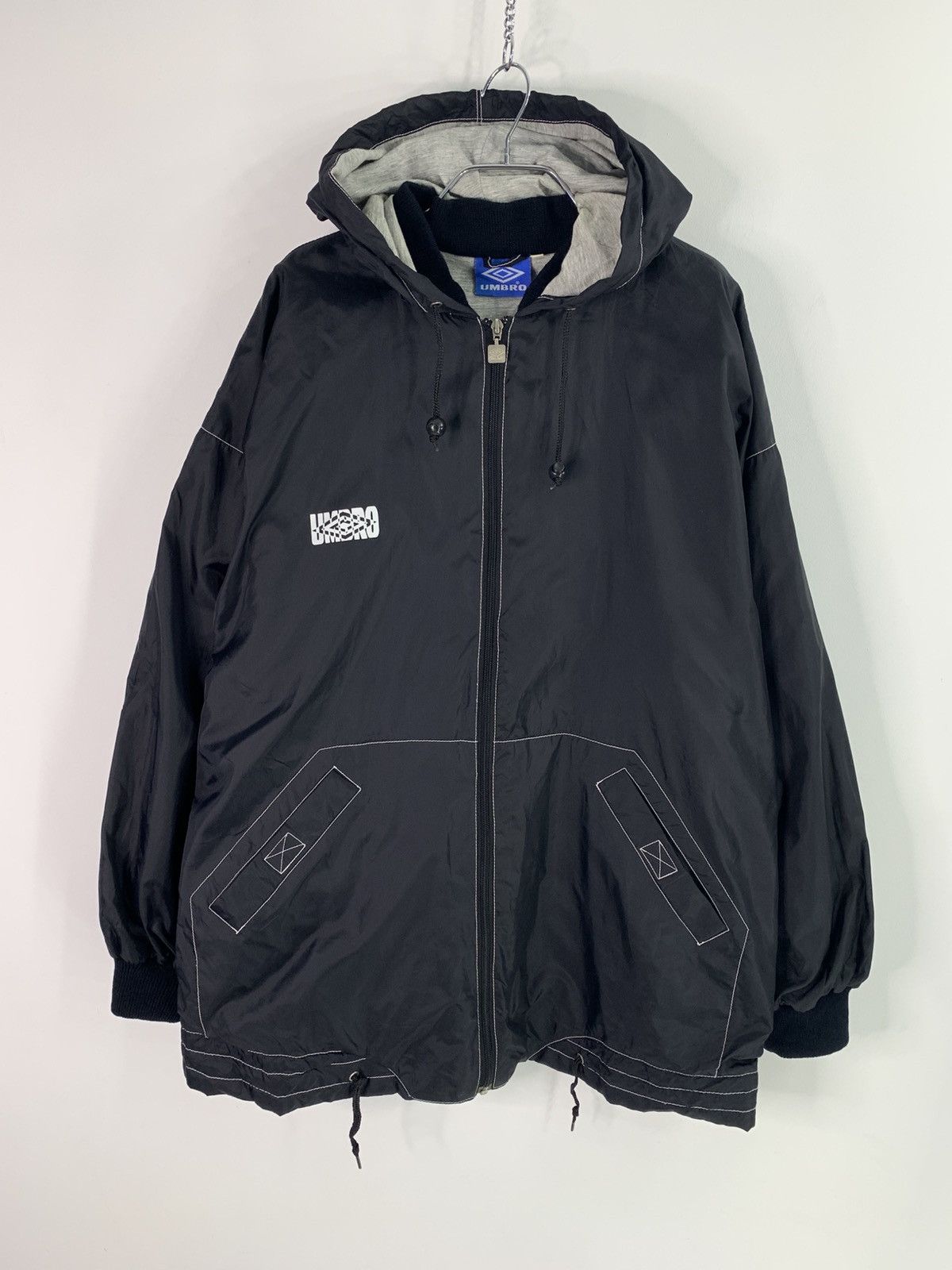 Umbro × Vintage Vintage Umbro FC Ajax 90s Training Hooded Jacket L/XL Size Size US L / EU 52-54 / 3 - 2 Thumbnail