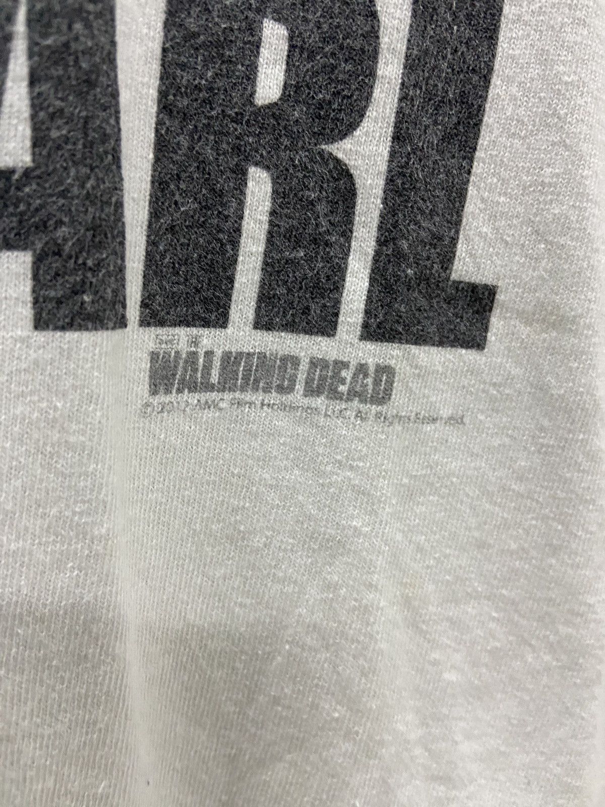 Expert Horror THE WALKING DEAD STAY IN THE HOUSE CARL TEE SHIRT Size US XL / EU 56 / 4 - 4 Thumbnail