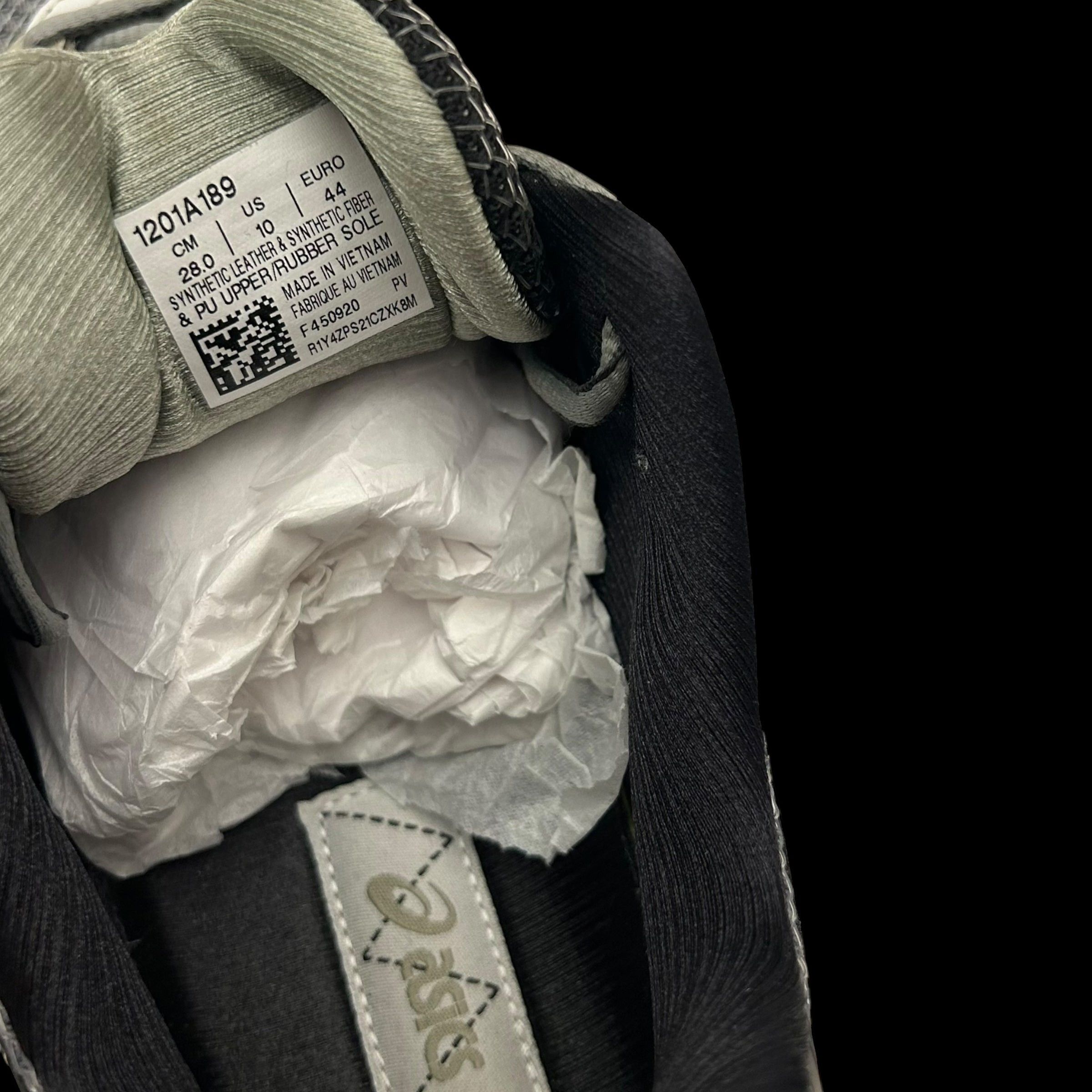 Asics × Kiko Kostadinov Asics x Kiko Kostadinov x UB1-S Gel Kayano 14 Size US 10 / EU 43 - 7 Thumbnail