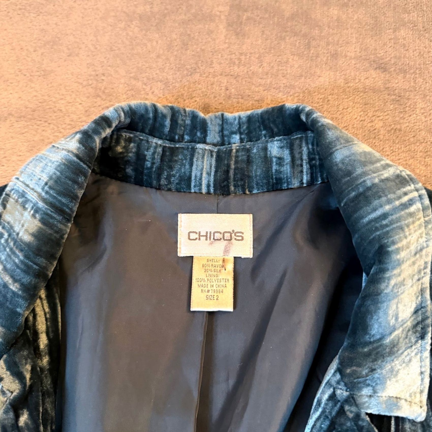 Vintage Chicos Silk Blend Velvet Blazer Teal Blue Button Front Jacket Womens Size 2 Size XS / US 0-2 / IT 36-38 - 2 Thumbnail