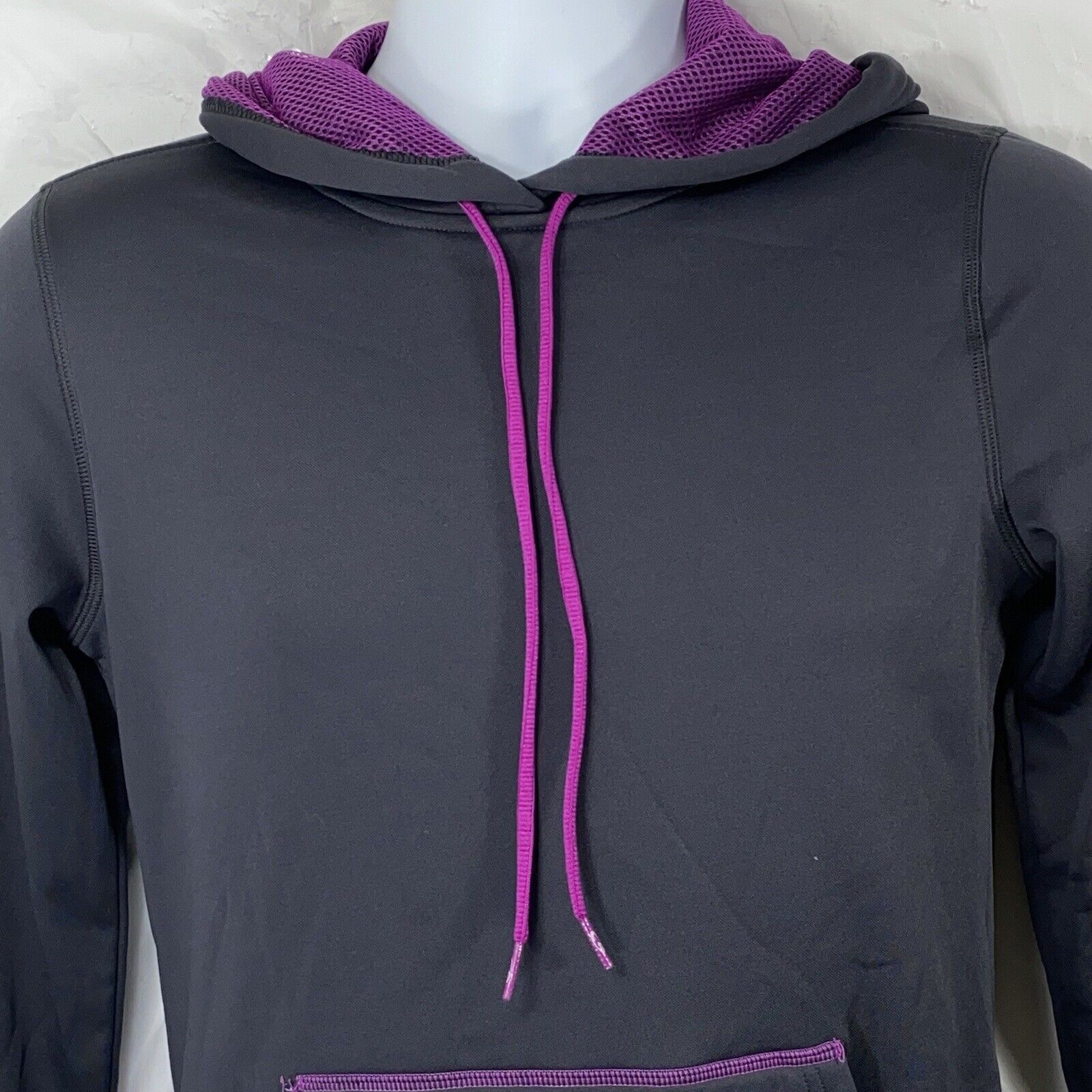 Champion C9 Champion Small Black Purple Hoodie Pullover Sweatshirt Size S / US 4 / IT 40 - 5 Thumbnail