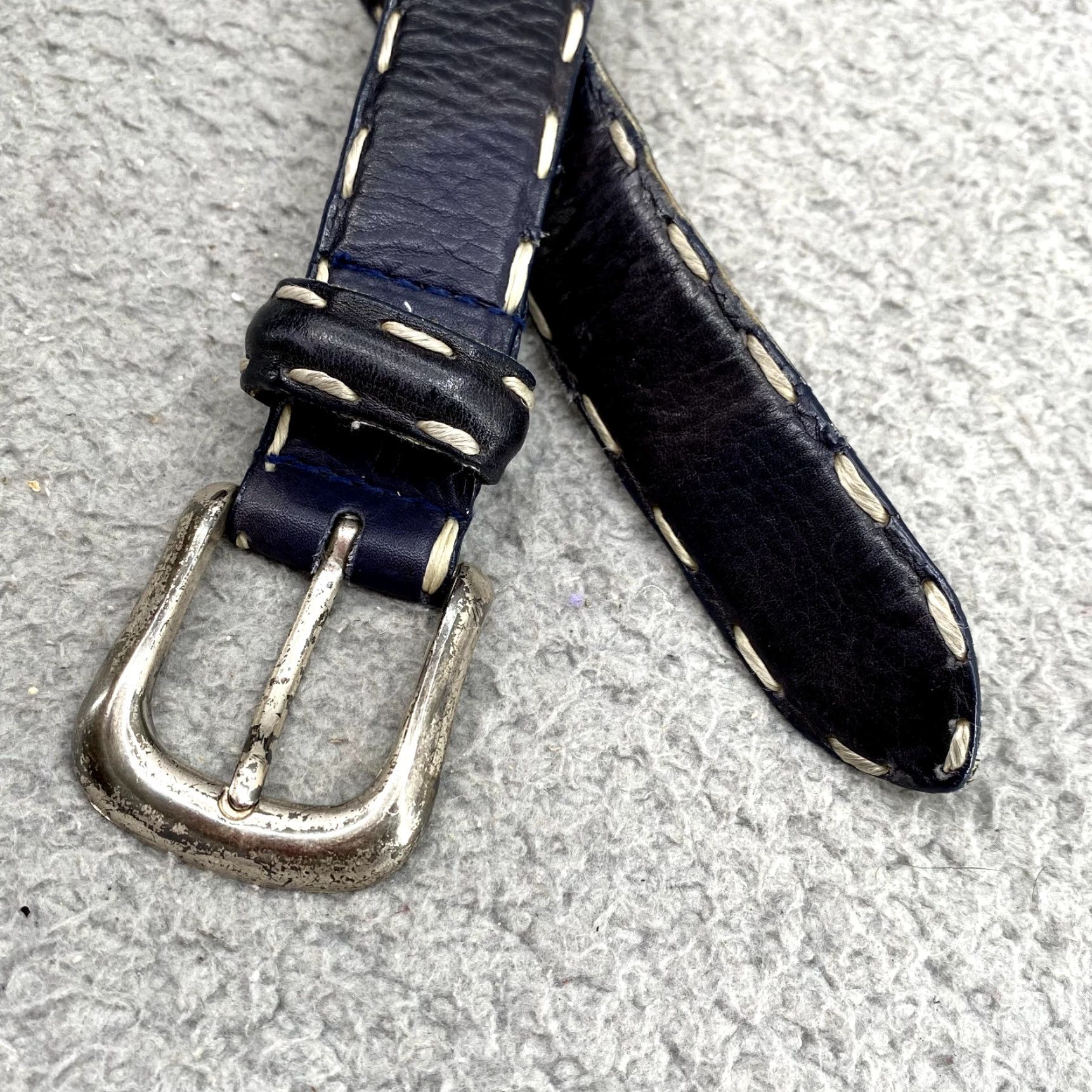 Vintage VINTAGE The Ritz Belt Leather Buckle Cowboy Western 32 Black Silver Buckle Mens Classic Style Size 32 - 3 Thumbnail