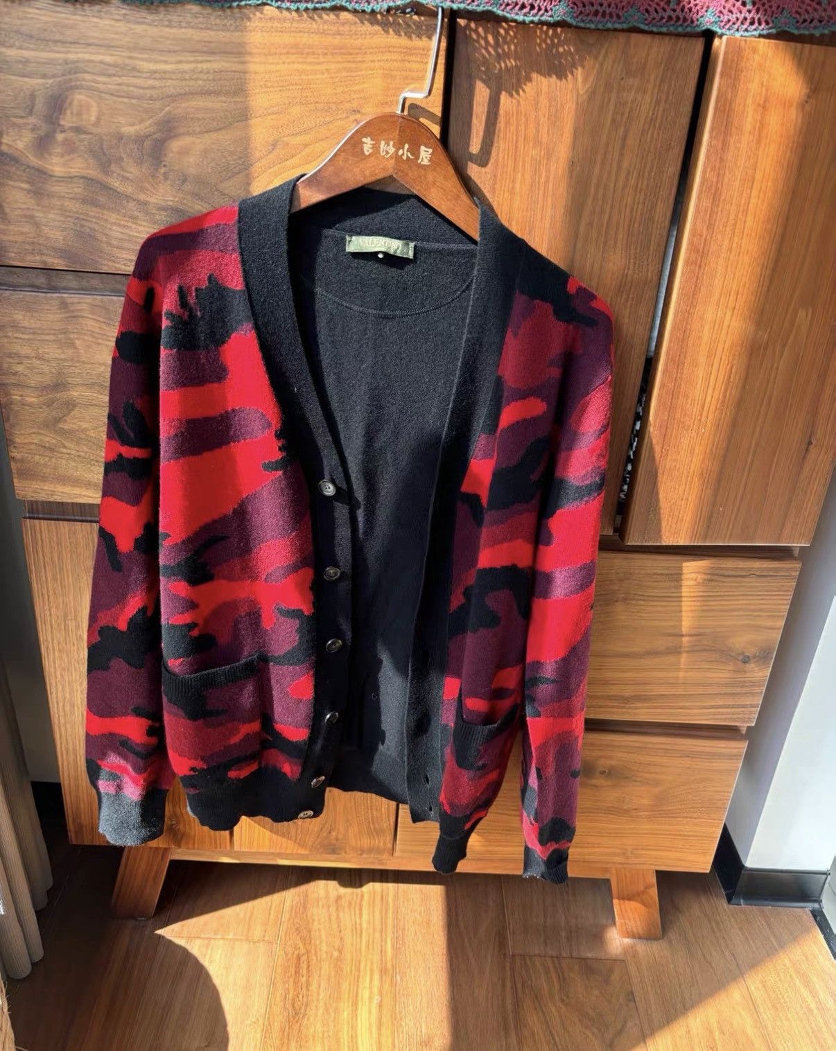 Valentino Valentino Classic Camouflage Cashmere Cardigan J2 Size US S / EU 44-46 / 1 - 1 Thumbnail