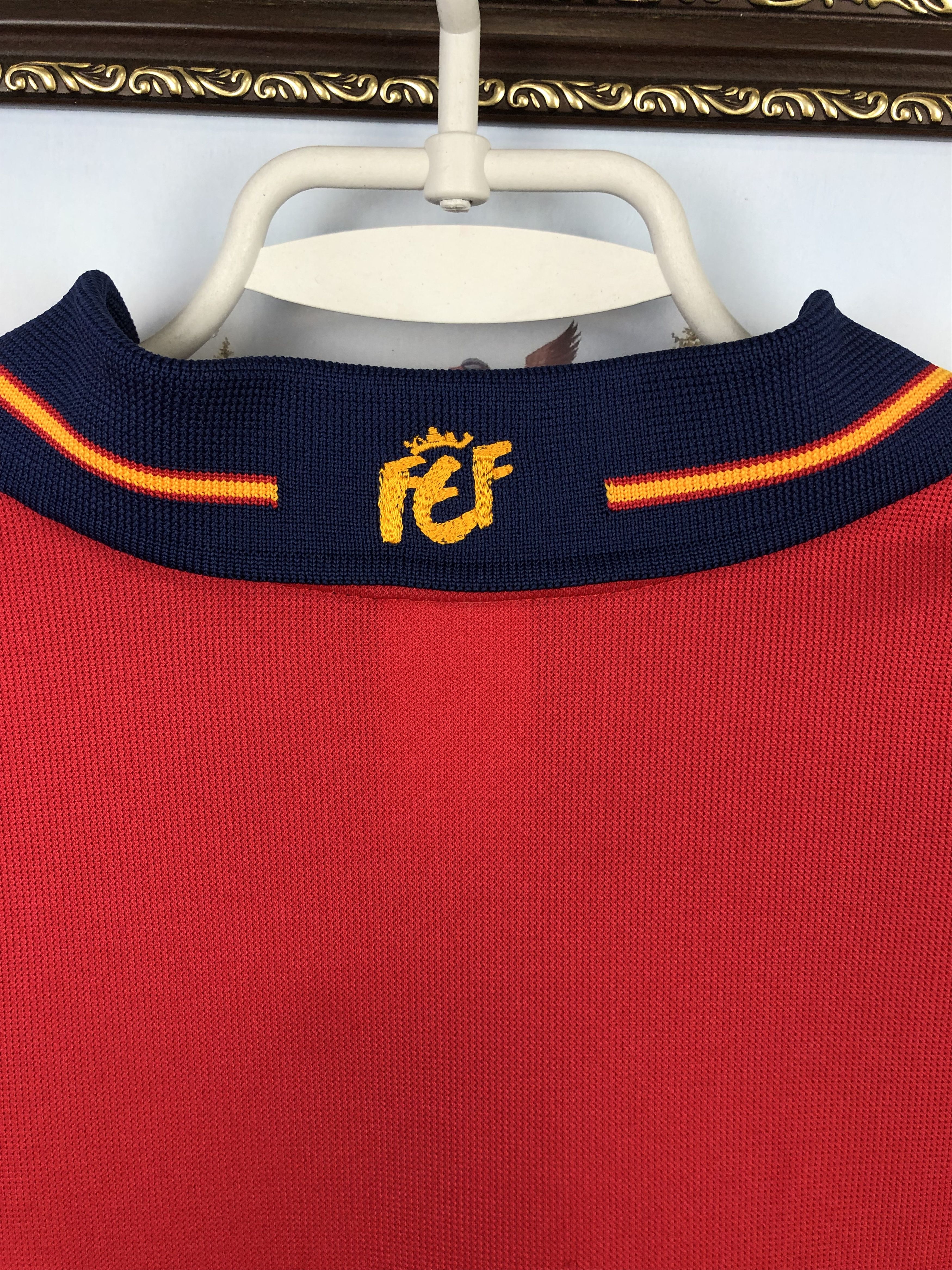 Adidas Spain football shirt Soccer Adidas Tee Trikot National Size US XL / EU 56 / 4 - 7 Thumbnail