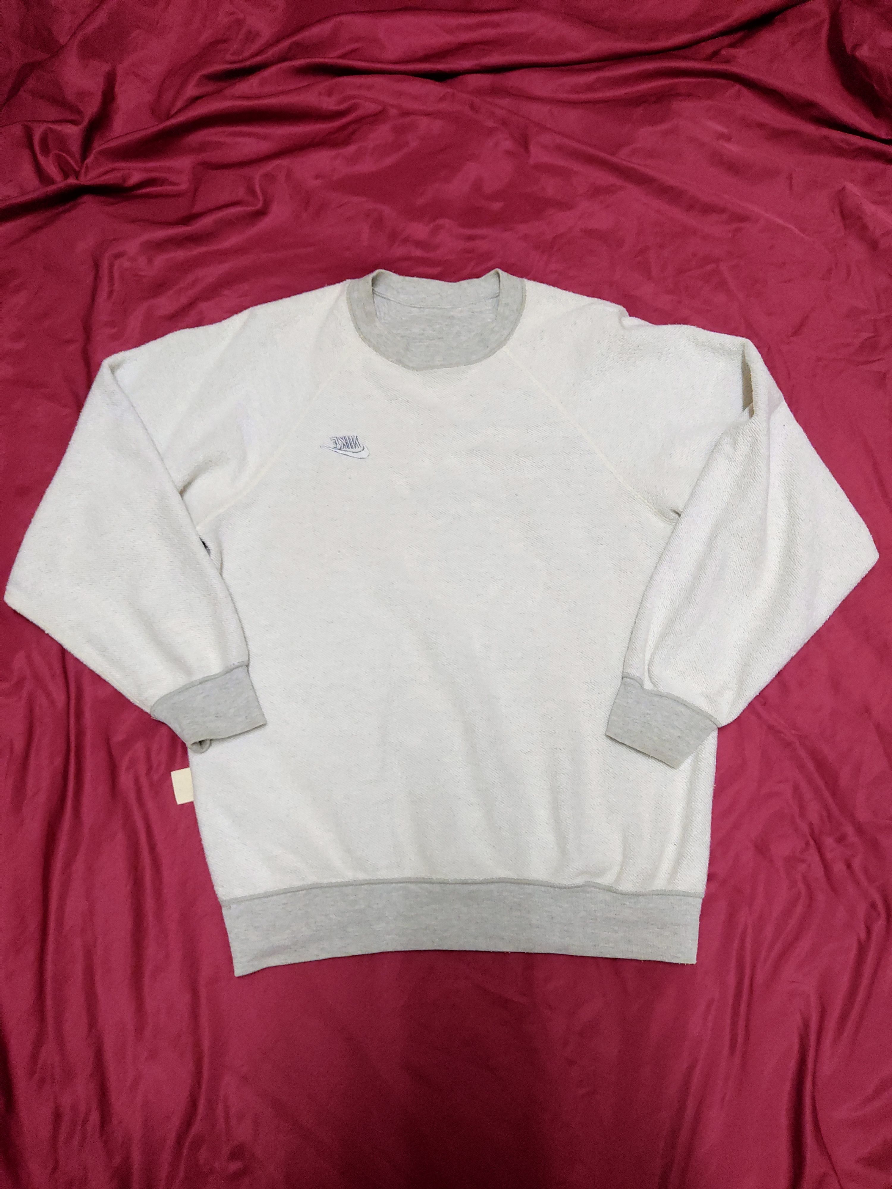 Nike × Vintage Vintage Nike Sweatshirt 1980s Size US M / EU 48-50 / 2 - 3 Thumbnail