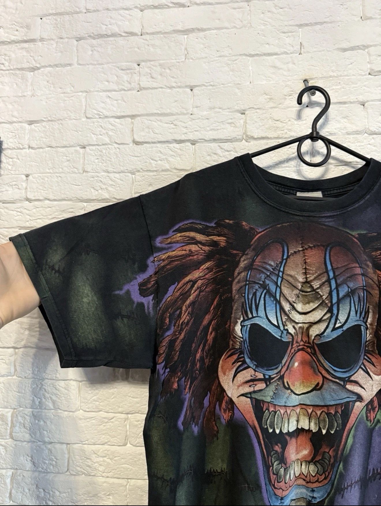 Liquid Blue Vintage Liquid Blue Clown Overprint Tshirt Sz L Size US L / EU 52-54 / 3 - 3 Thumbnail