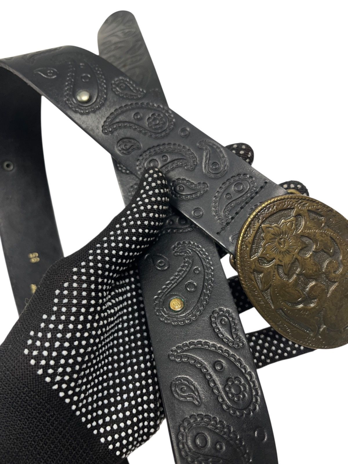 Japanese Brand Vintage Anastacia Bandana Embossing Leather Belt Holland Size ONE SIZE - 5 Thumbnail