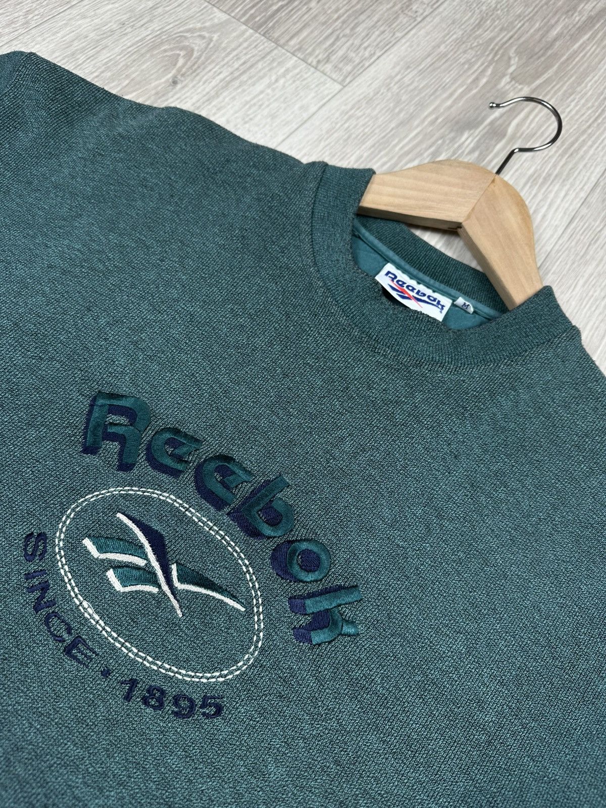Reebok × Vintage Vintage Reebok Crewneck Sweatshirt 90s Boxy Fit Size M Size US M / EU 48-50 / 2 - 3 Thumbnail