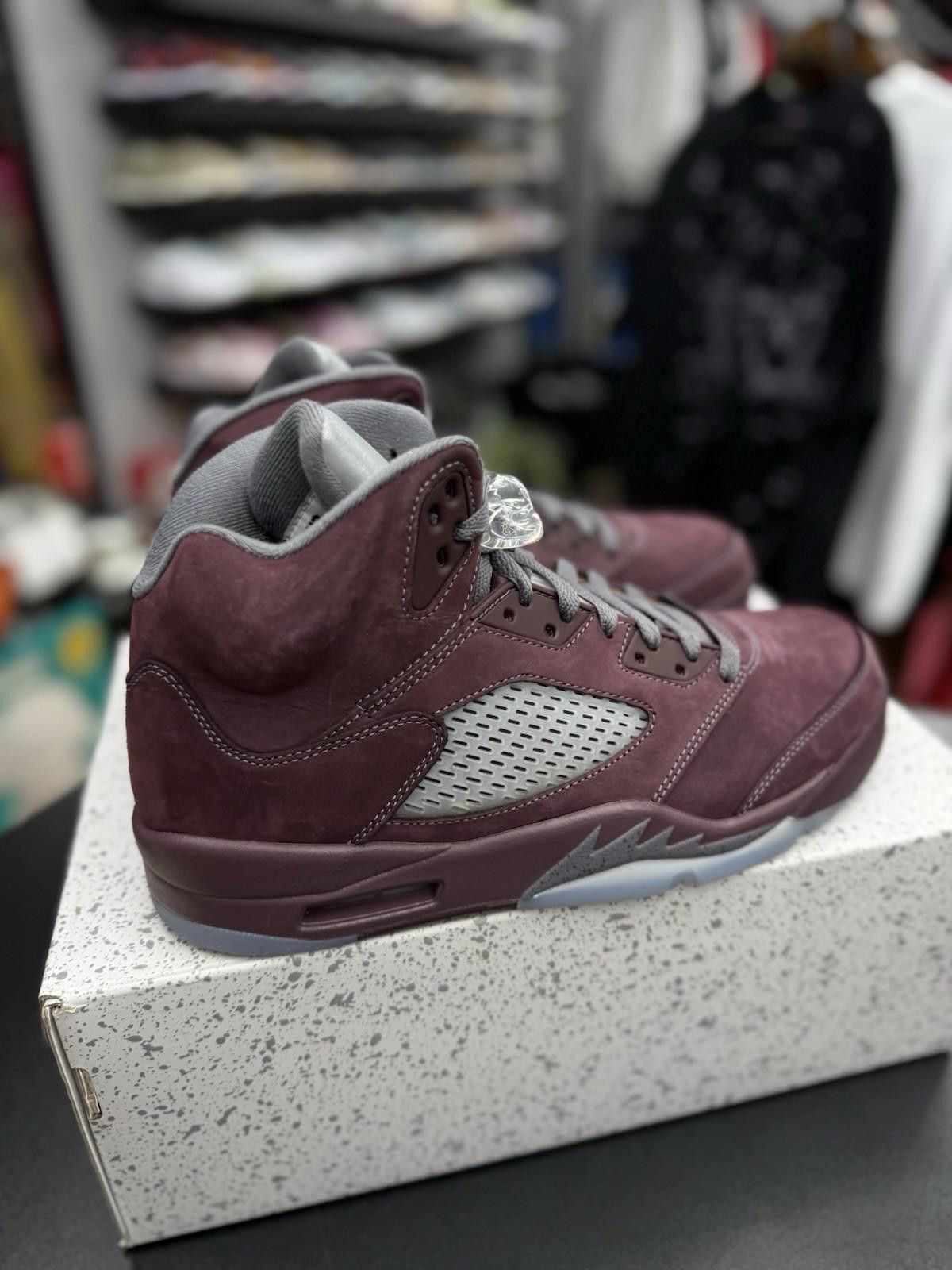 Jordan Brand Size 10 Mens Jordan Retro SE Burgundy DZ4131 600 Size US 10 / EU 43 - 2 Thumbnail