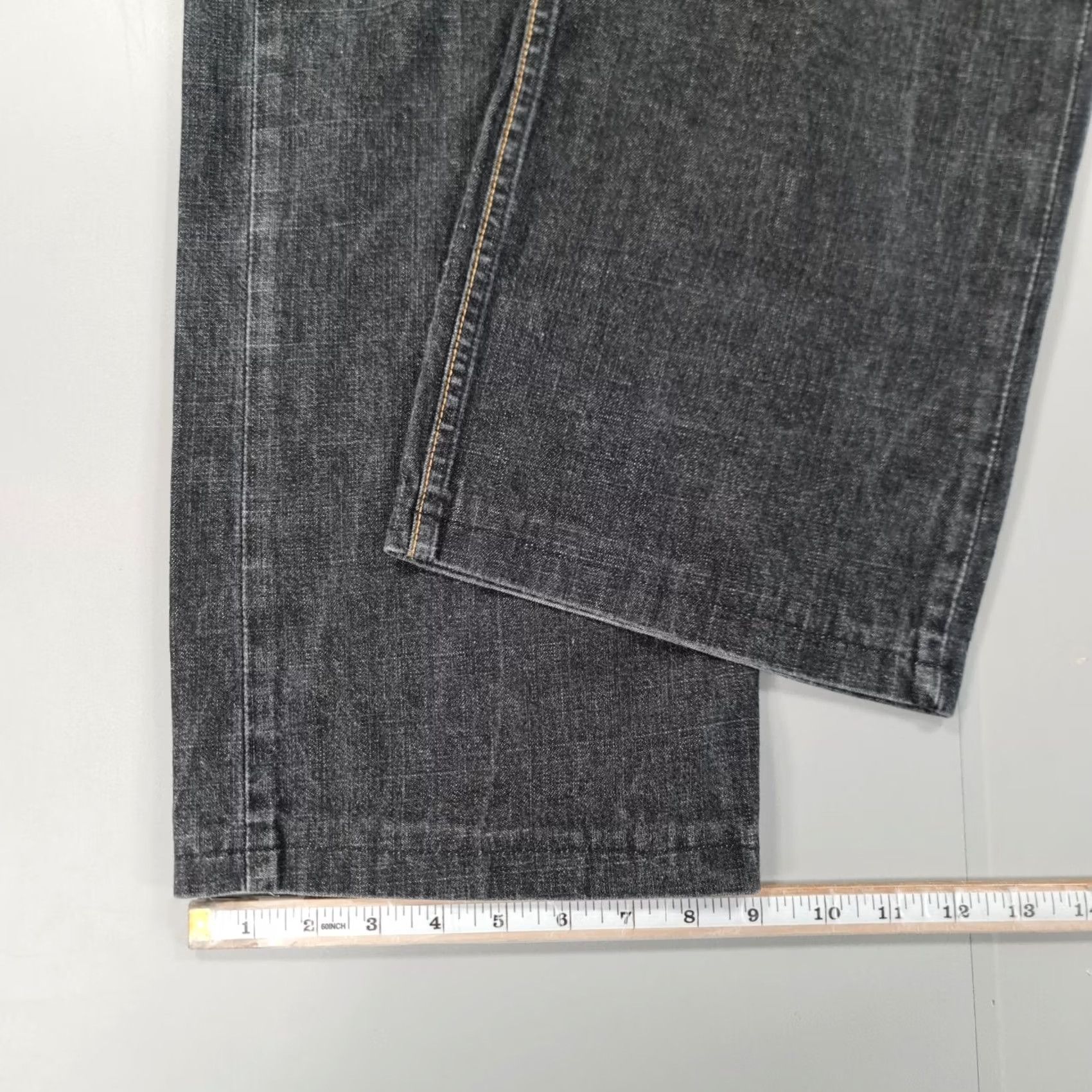 Levi's VINTAGE Levi's 501 Jeans Grey W36 L30 Regular Straight 90s Made in Spain Mens Size US 36 / EU 52 - 6 Thumbnail