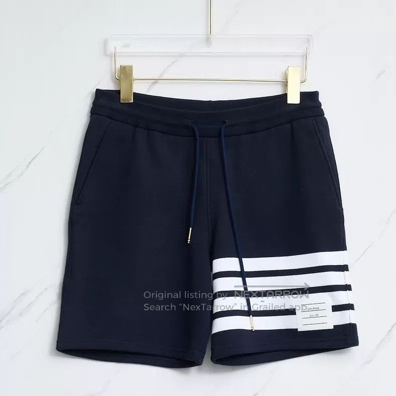 Thom Browne Thom Browne Neutral Classic Striped Deep Blue Shorts Size 25" / US 0 / IT 36 - 1 Thumbnail