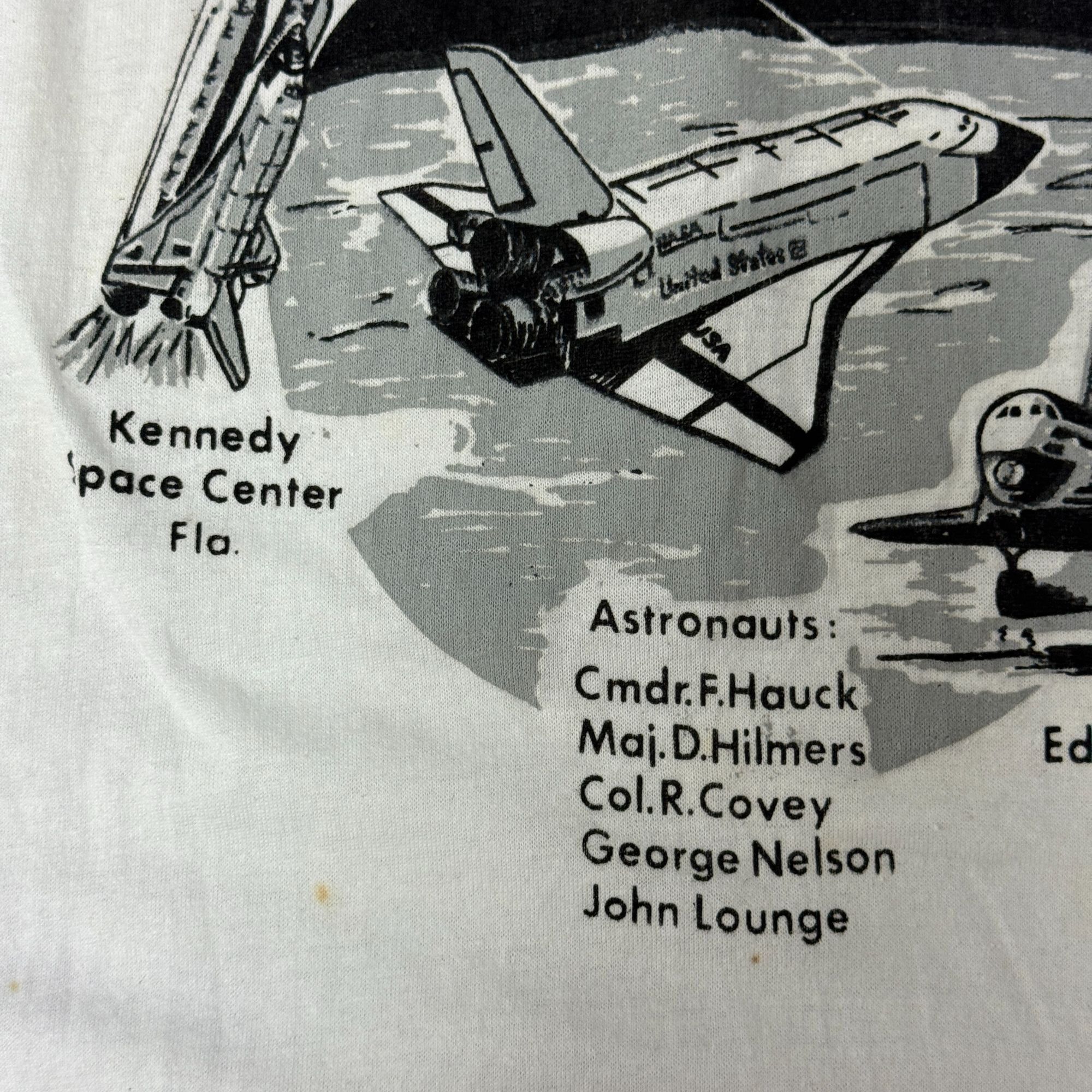 Other Discovery 1988 Kennedy SPACE CENTER Astronauts Shuttle 50/50 Size US XL / EU 56 / 4 - 7 Thumbnail