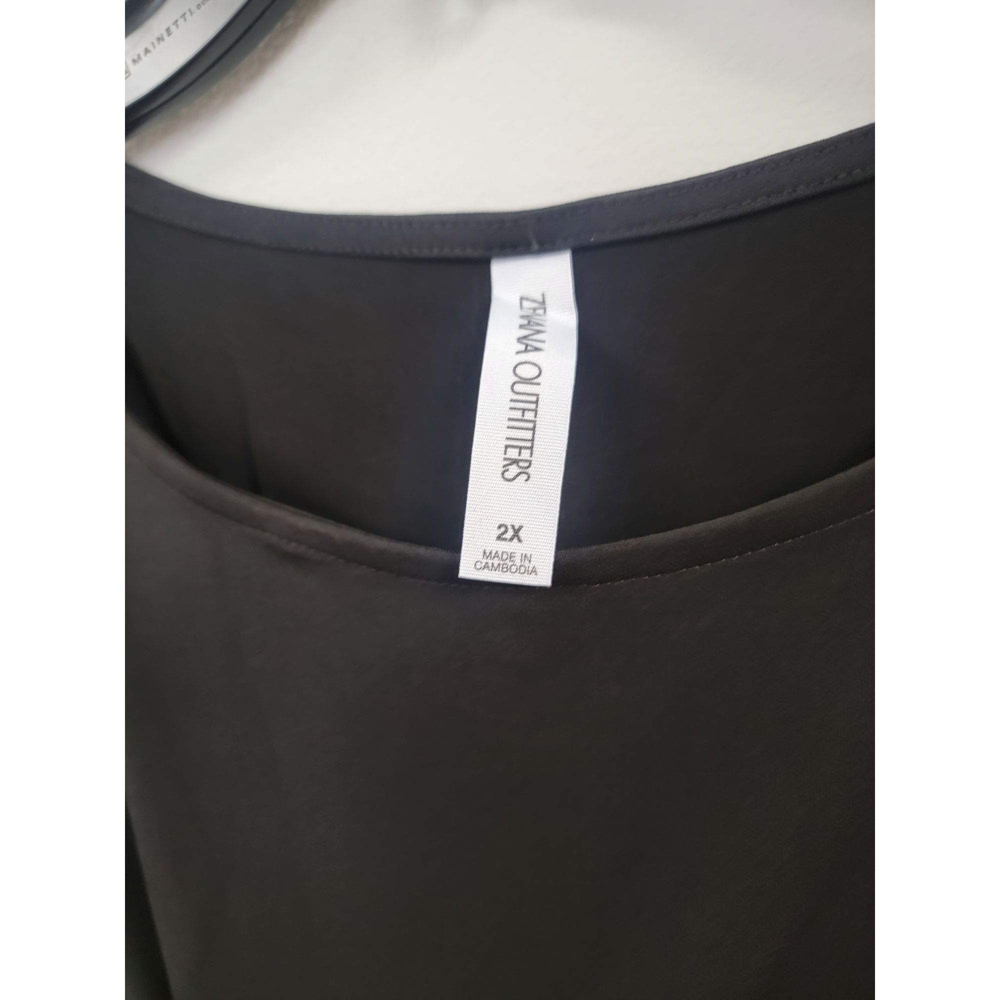 Other Zanna Outfitters Black Sleeveless Twist-Front Top 2X Size XXL / US 16-18 / IT 52-54 - 2 Thumbnail