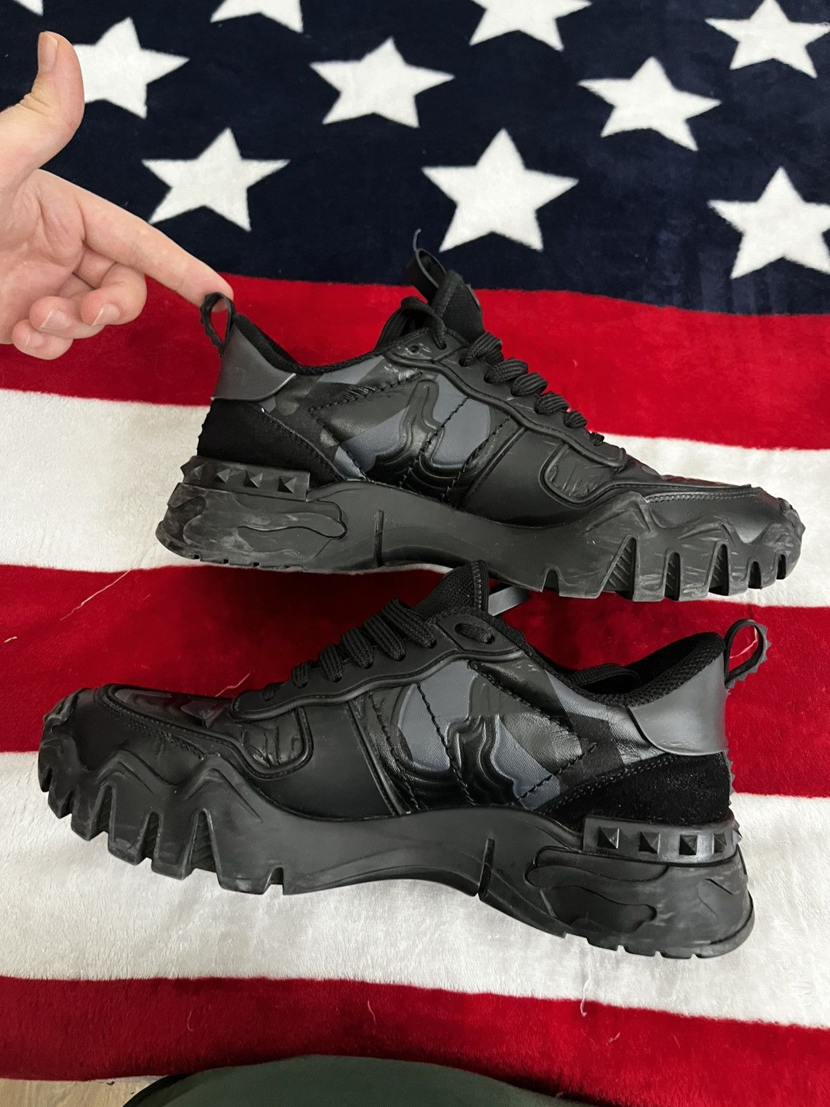 Valentino Valentino Garavani Black Camo Chunky Sneakers Size 41 Size US 8 / EU 41 - 10 Thumbnail