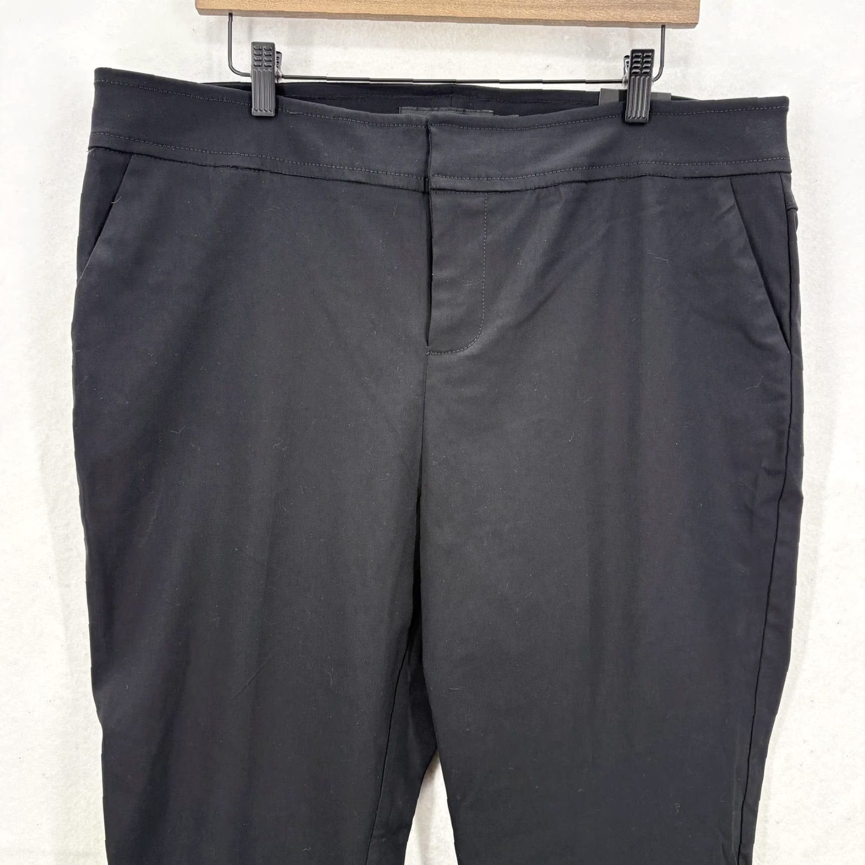 Torrid Torrid Pants Womens 18 Black Straight Leg Deluxe Stretch Career Work NWT Size 40" / US 18 - 2 Thumbnail