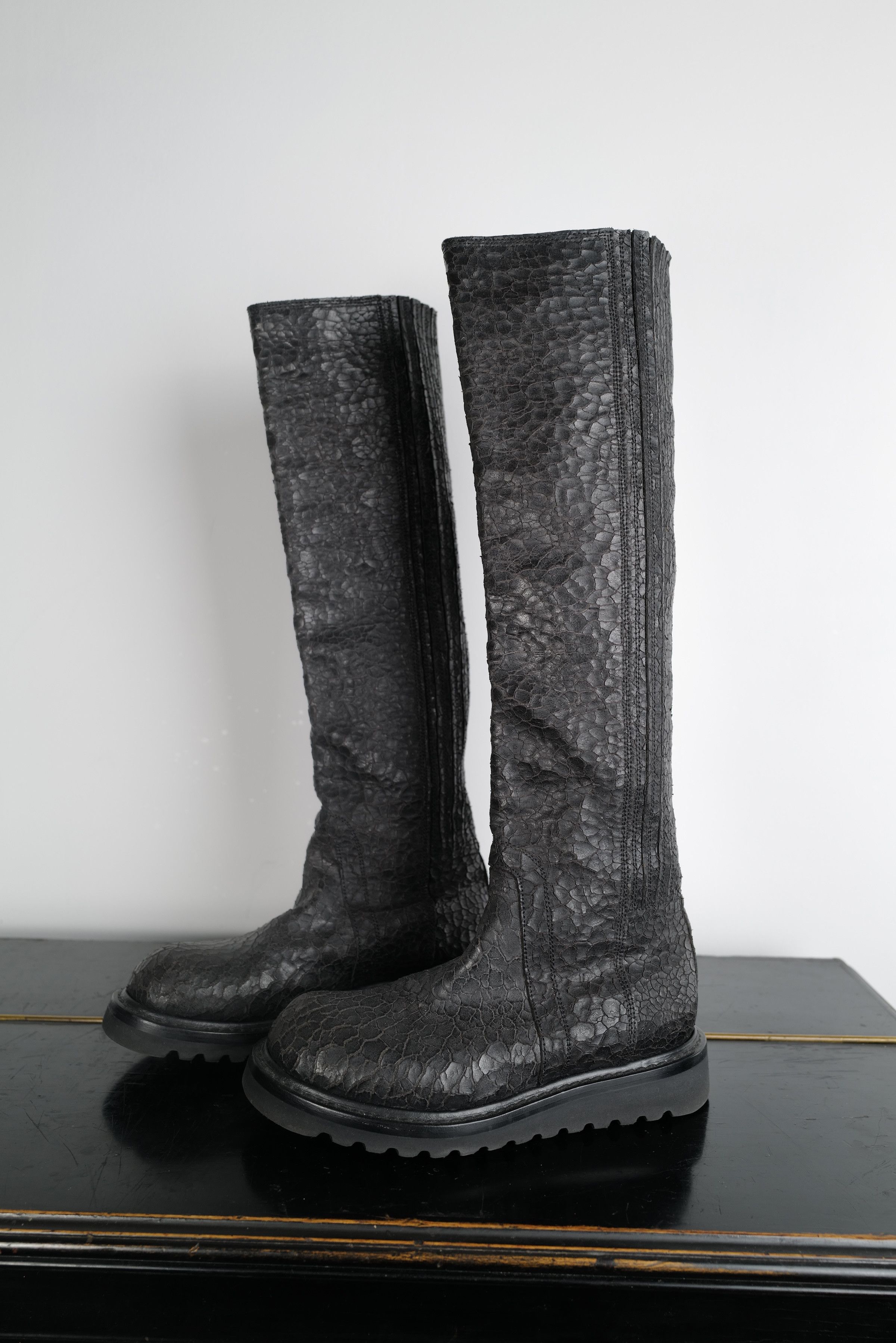 Rick Owens Rick Owens Cracked Leather Knee Boots Size US 7 / IT 37 - 11 Thumbnail