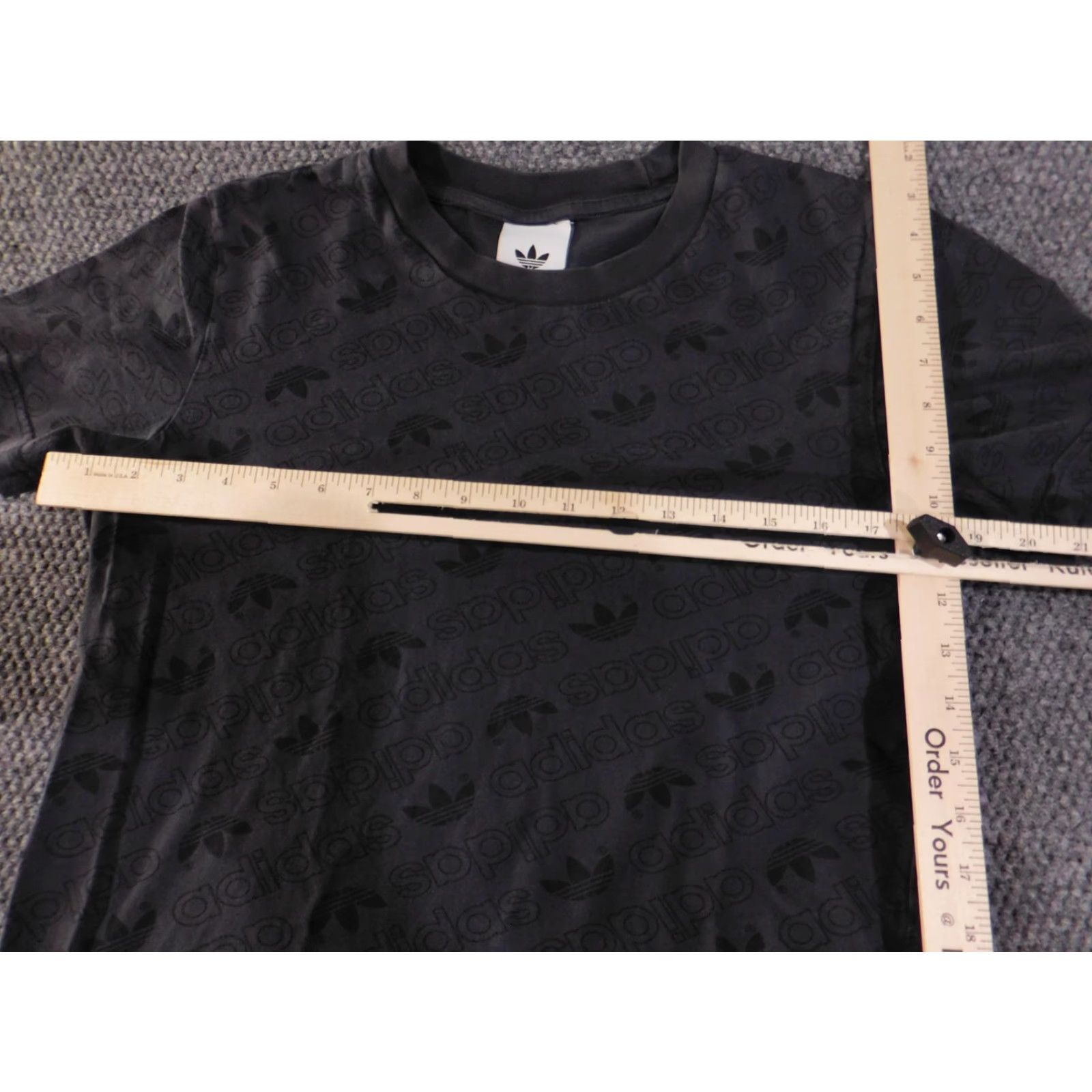 Adidas Adidas Shirt Mens Medium Black Gray Trefoil Allover Monogram Originals Tee Logo Size US M / EU 48-50 / 2 - 4 Thumbnail