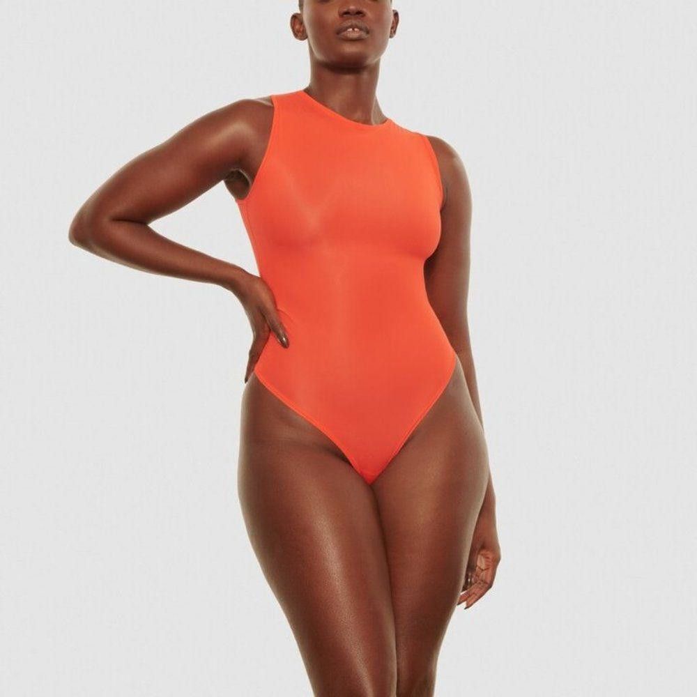 Designer CT1162a SKIMS NWT JELLY SHEER CREW CREW NECK BODYSUIT POPPY Size M / US 6-8 / IT 42-44 - 2 Thumbnail