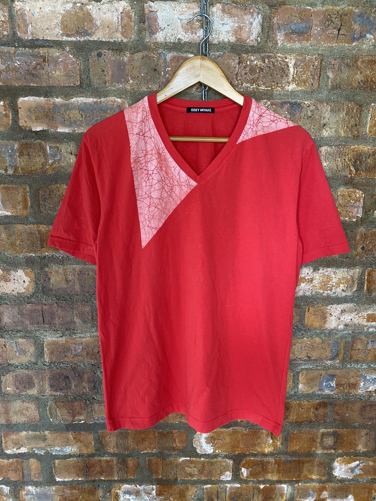 Final Home SS00 Issey Miyake Marble triangle V Neck tee Size US M / EU 48-50 / 2 - 2 Thumbnail