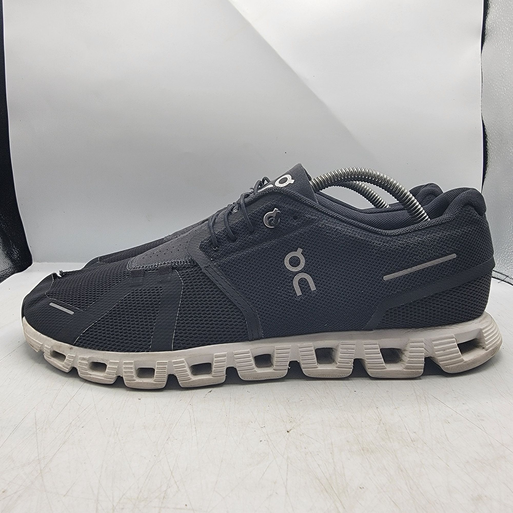 On On Cloud 5 Mens 11 Black Athletic Shoes Running Walking Comf Size US 11 / EU 44 - 12 Thumbnail