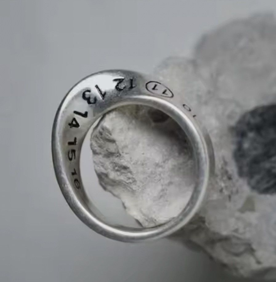 Jewelry Twisted Number Ring ( Size 7-10 ) Size ONE SIZE - 4 Thumbnail