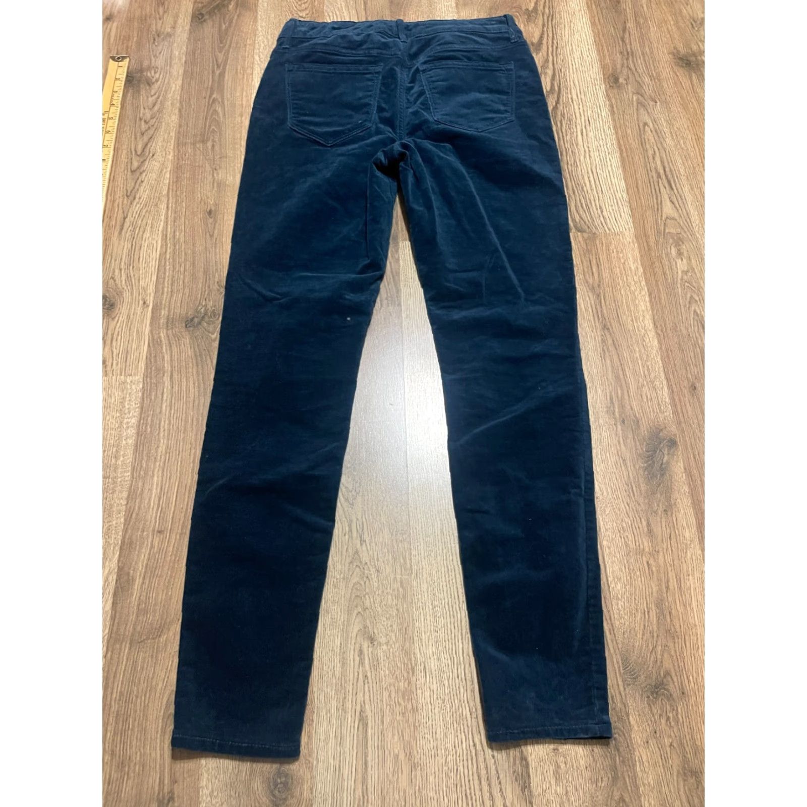 Old Navy Old Navy Jeans Women's Size 27 Blue Denim Rockstar Mid Rise Straight Leg Size 27" / US 4 / IT 40 - 2 Thumbnail