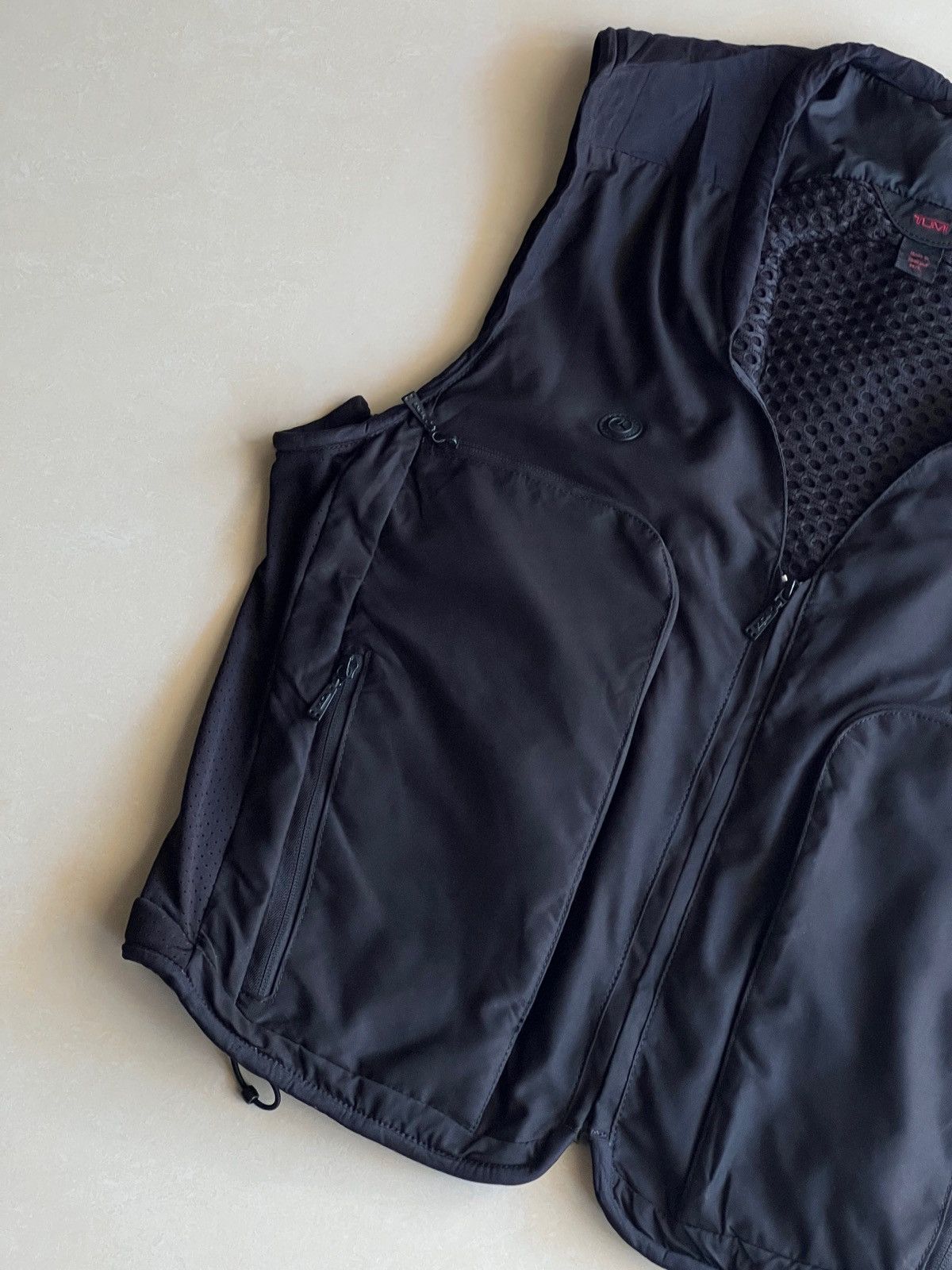 Tumi 2000s Tumi Travel vest Size US L / EU 52-54 / 3 - 6 Thumbnail